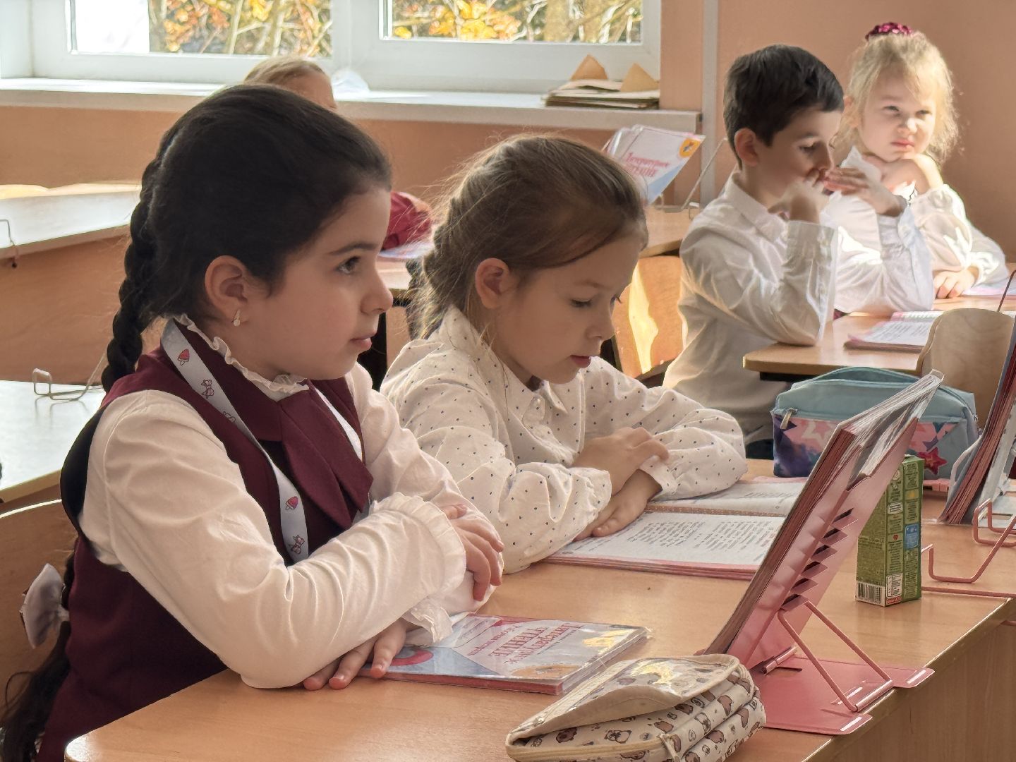 Молодые учителя, День учителя, Молодые кадры,