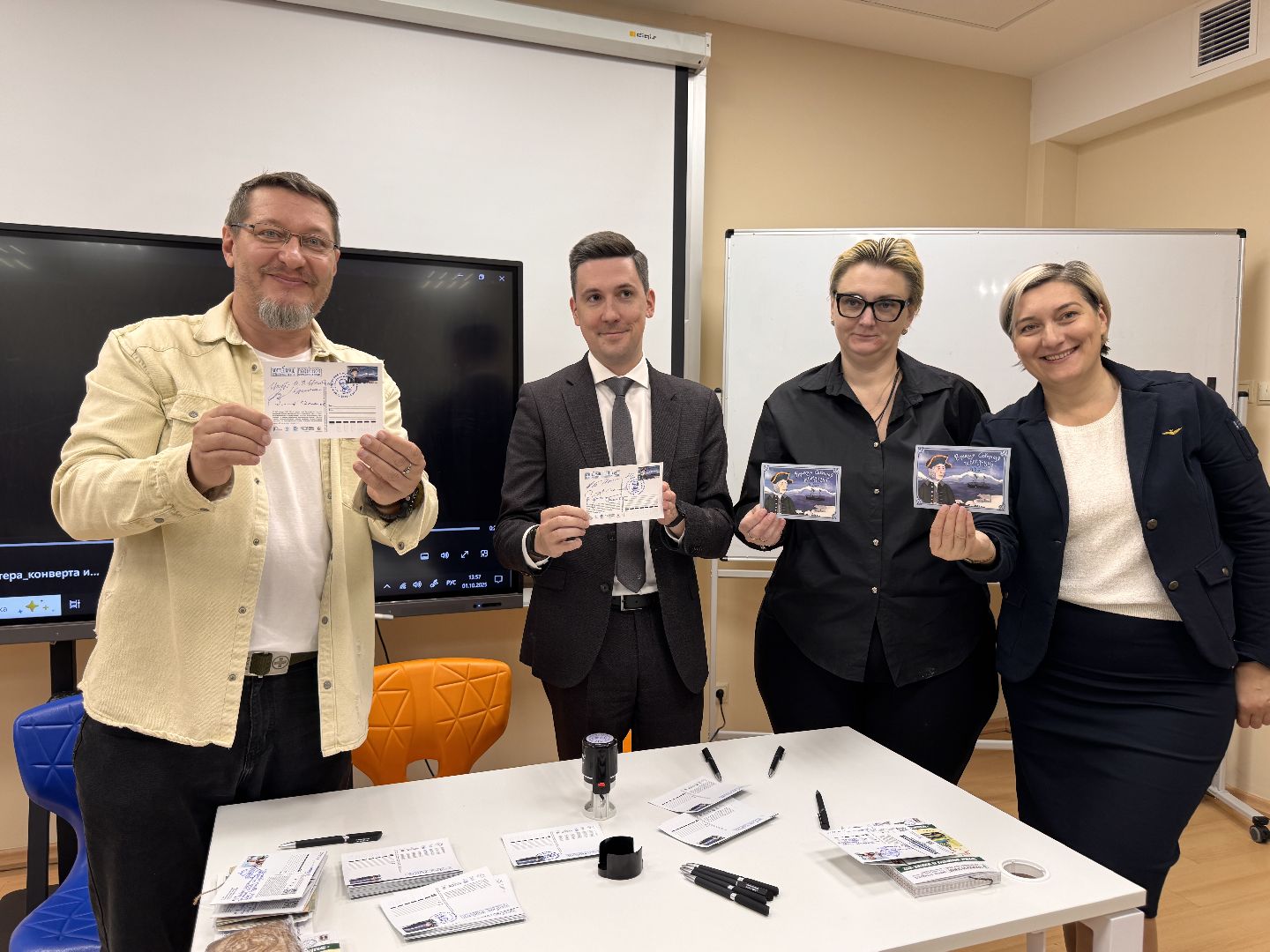 Филатуризм, Исследователь-путешественник Сушков, Спецгашение марки, Лицей МГИМО,