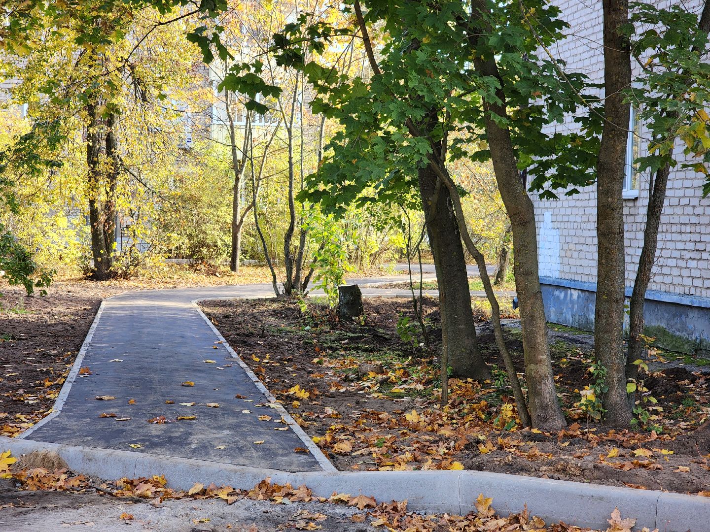 дубна, благоустройство, жкх, тротуары, новые парковочные места,