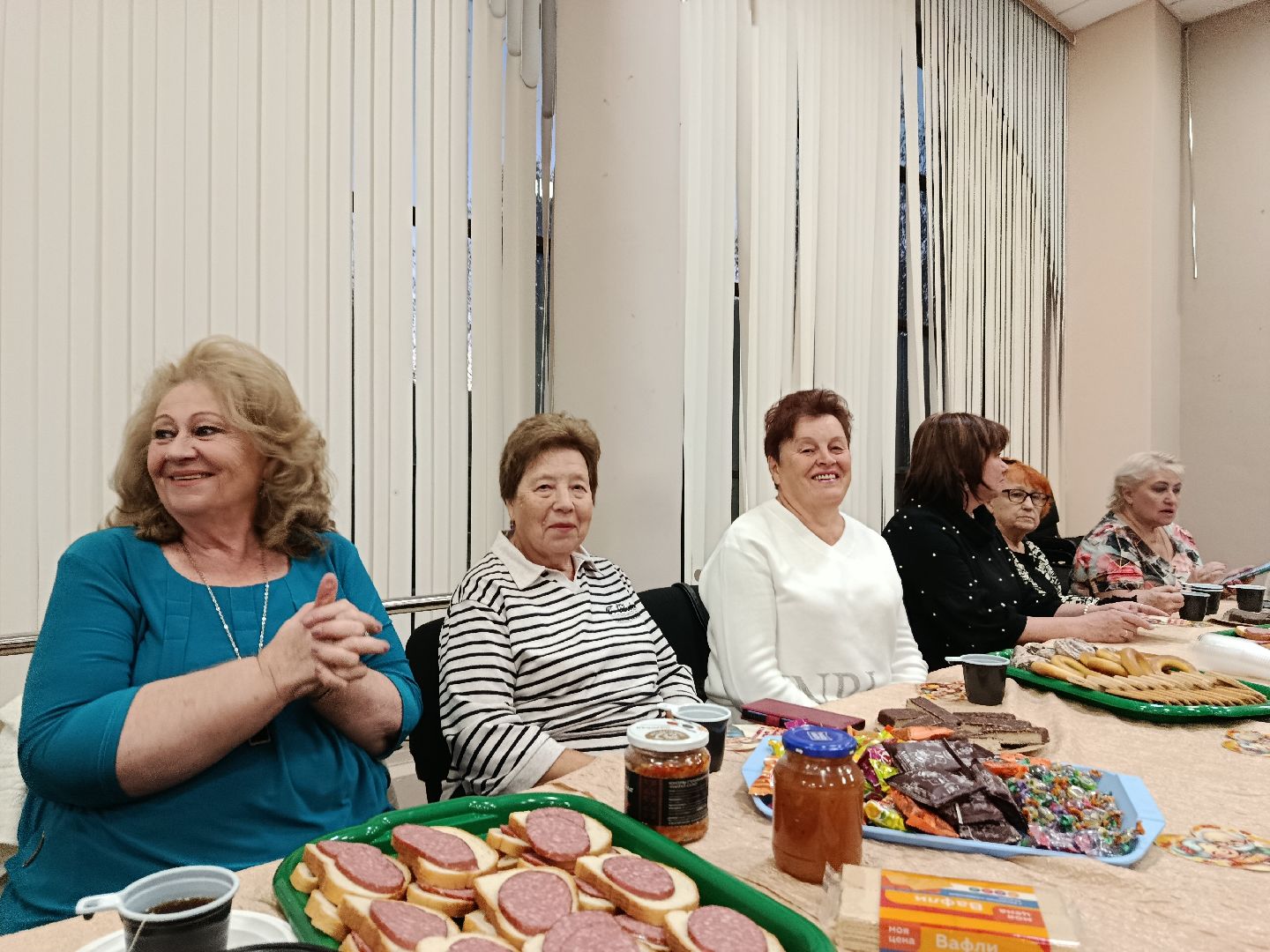 городской округ восход, день пожилого человека, культурно-досуговый центр, праздничный концерт, чаепитие,