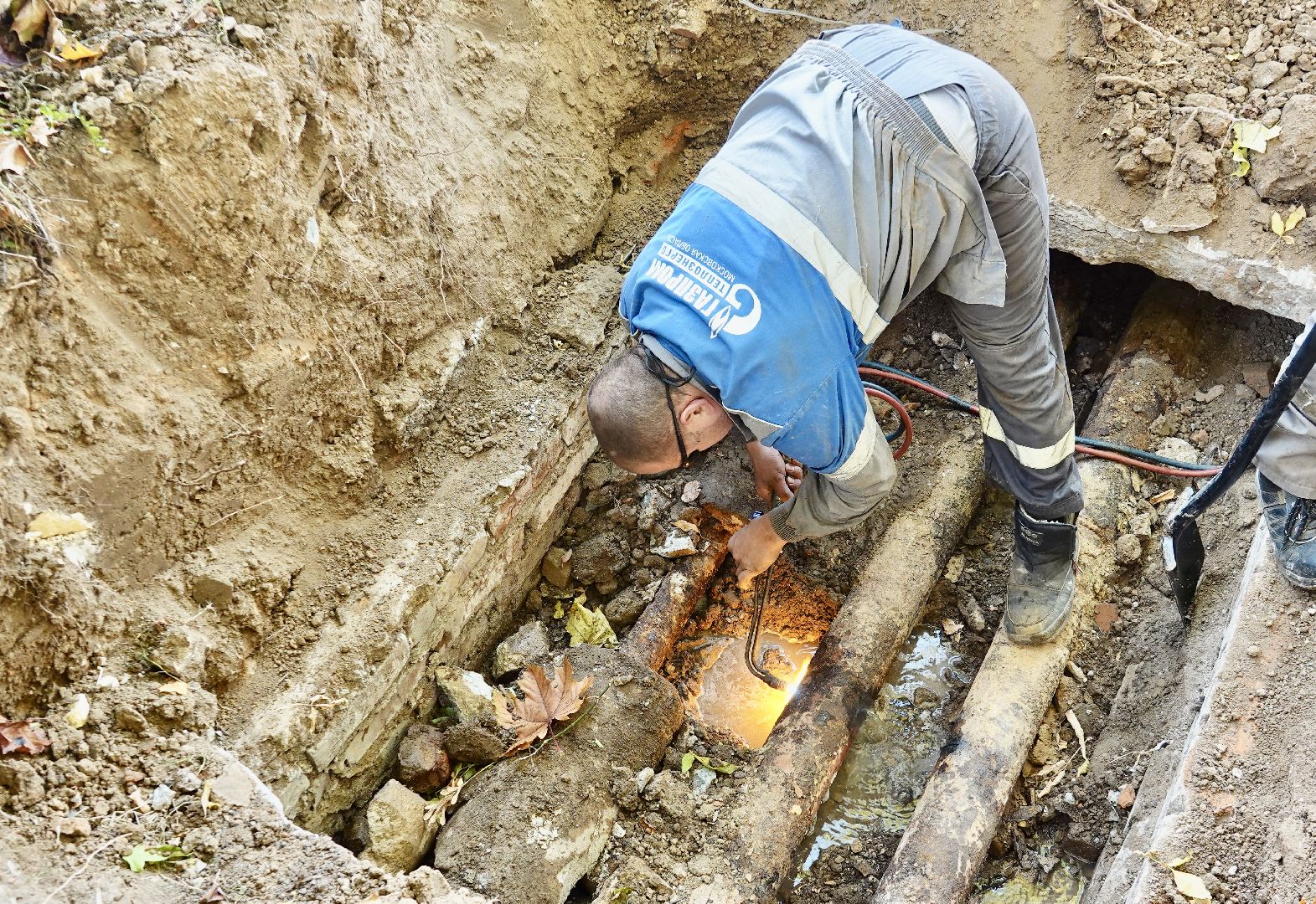 жкх, утечки , сергиево-посадский городской округ, сергиев посад, теплотрассы,