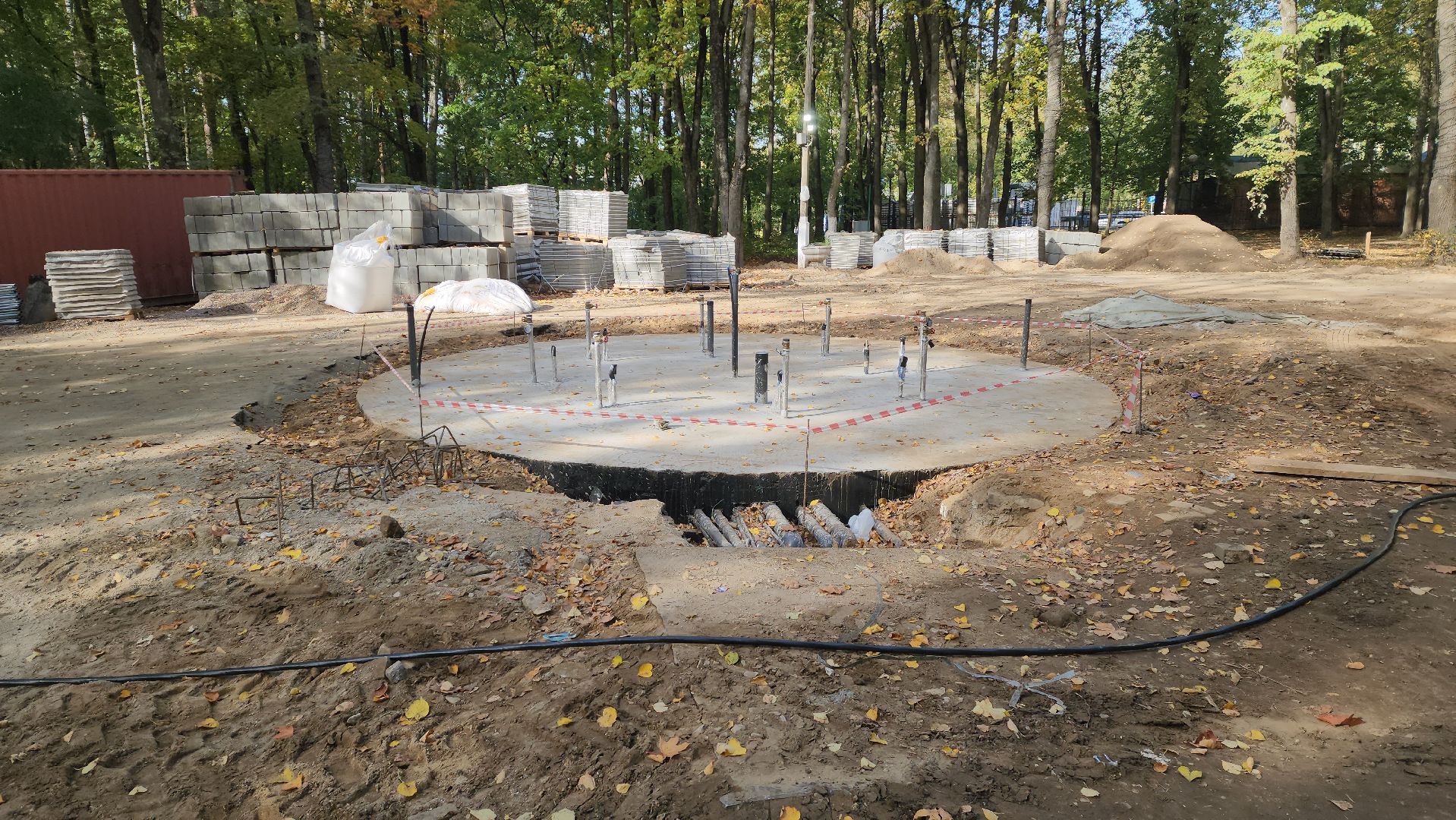 городской парк, благоустройство, освещение, пешеходные дорожки,