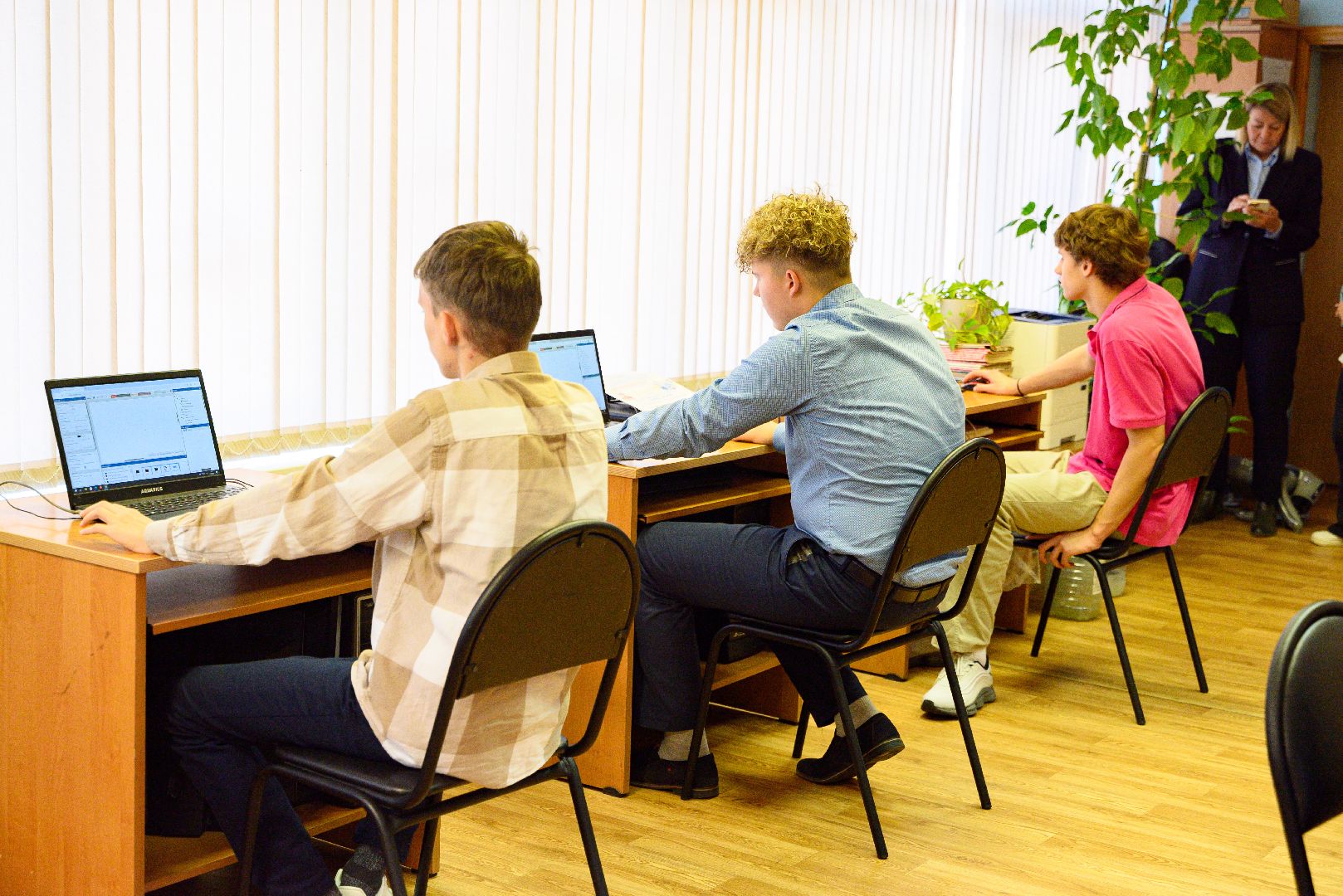 лыткарино, образование, современные технологии, it-технологии, робособака,