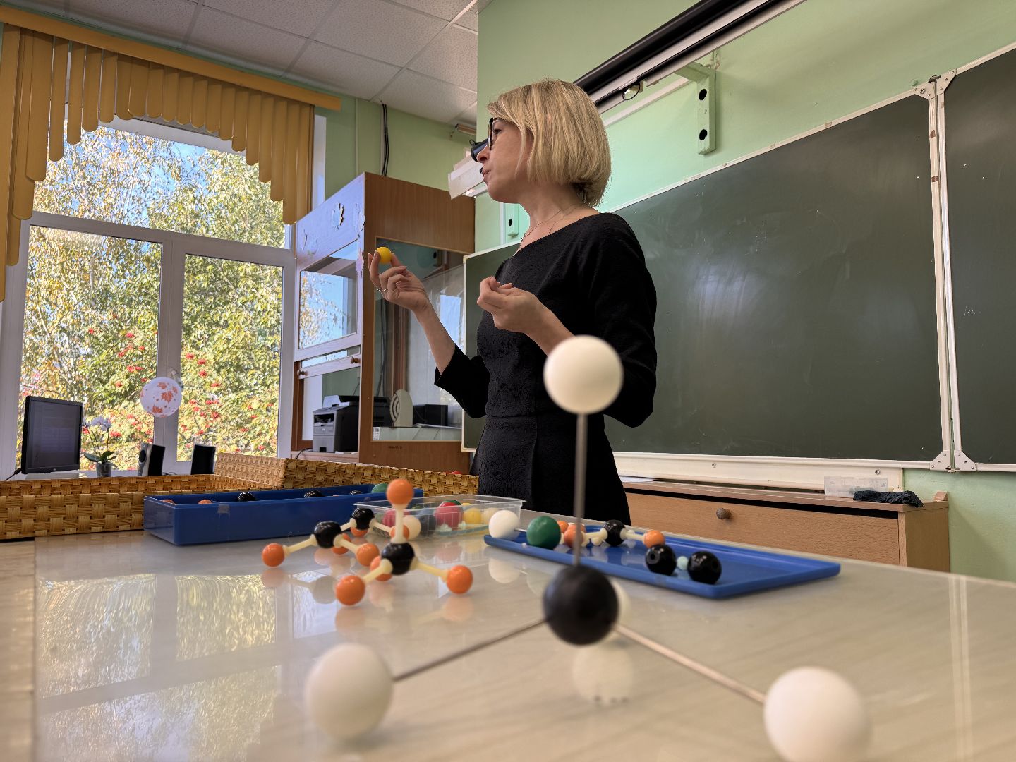 День учителя, учителя-новаторы , нутрициология в школе,