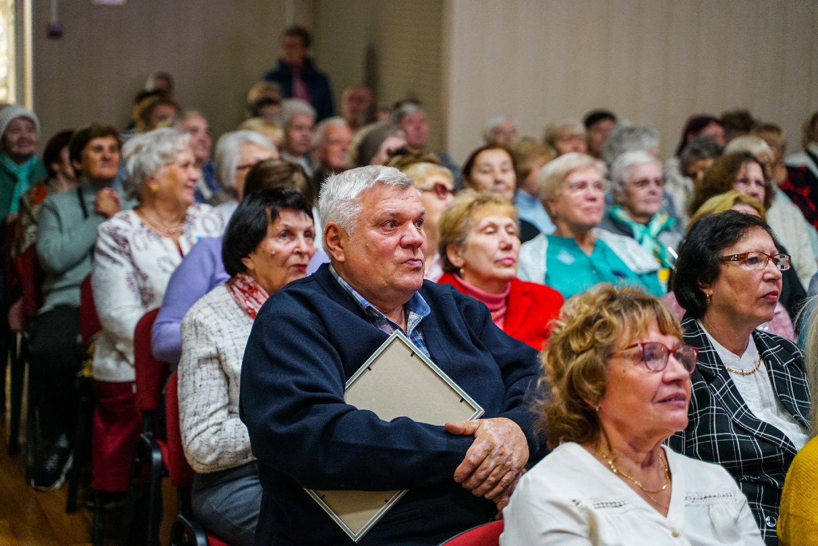 пенсионер, концерт, праздник,