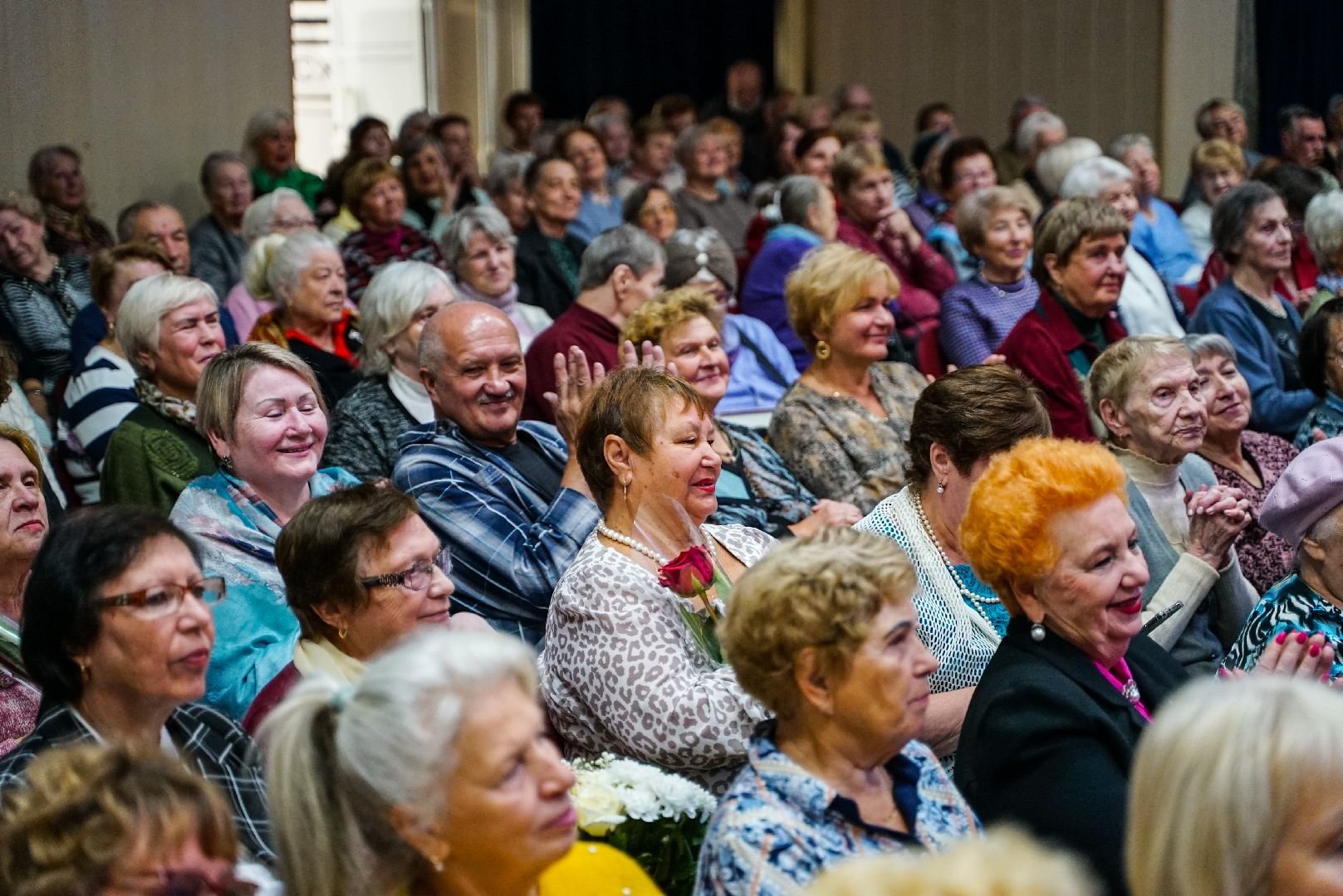 пенсионер, концерт, праздник,