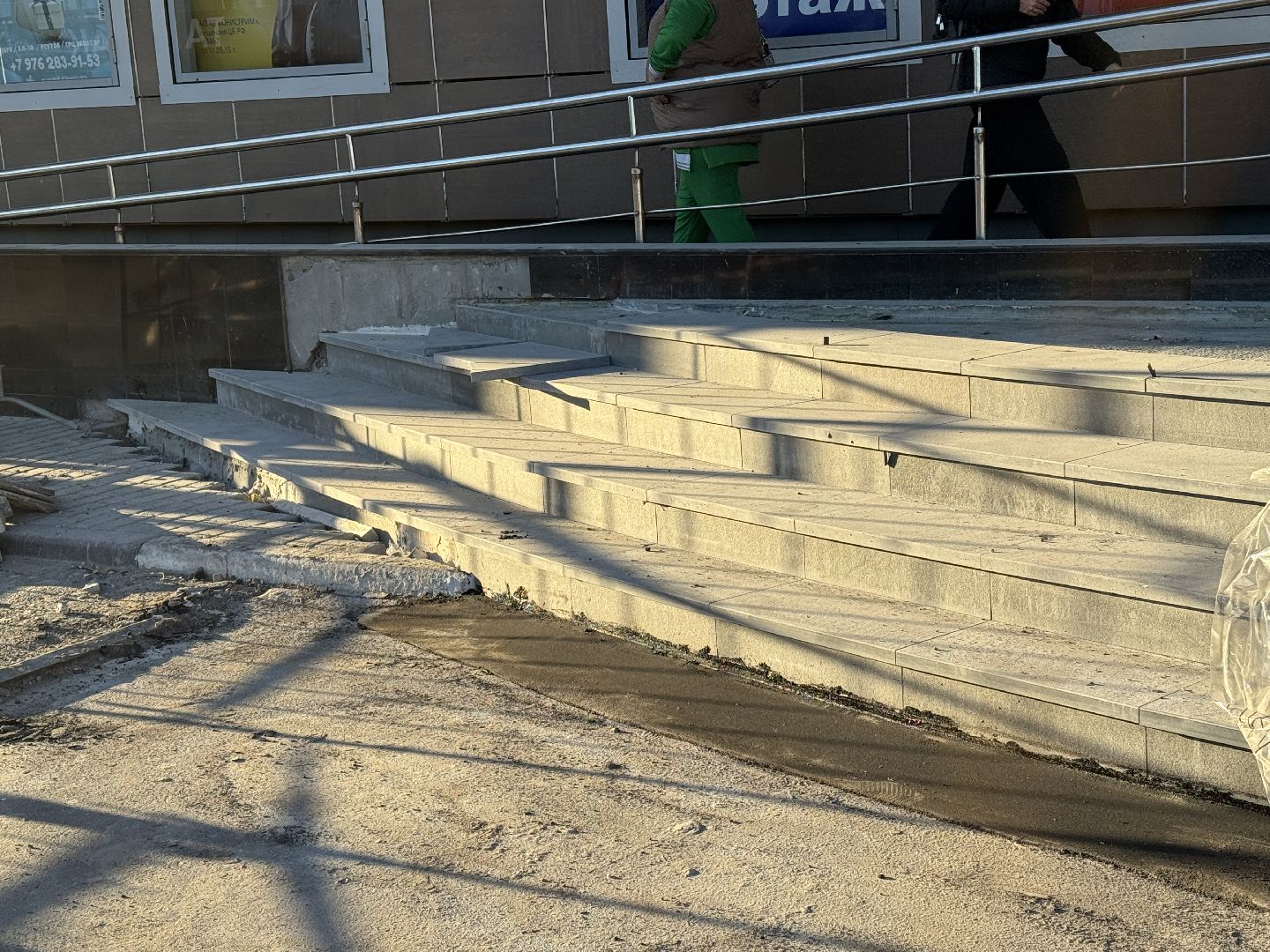 ремонт, лестница, торговый центр, реконструкция, ремонтные работы, благоутройство,