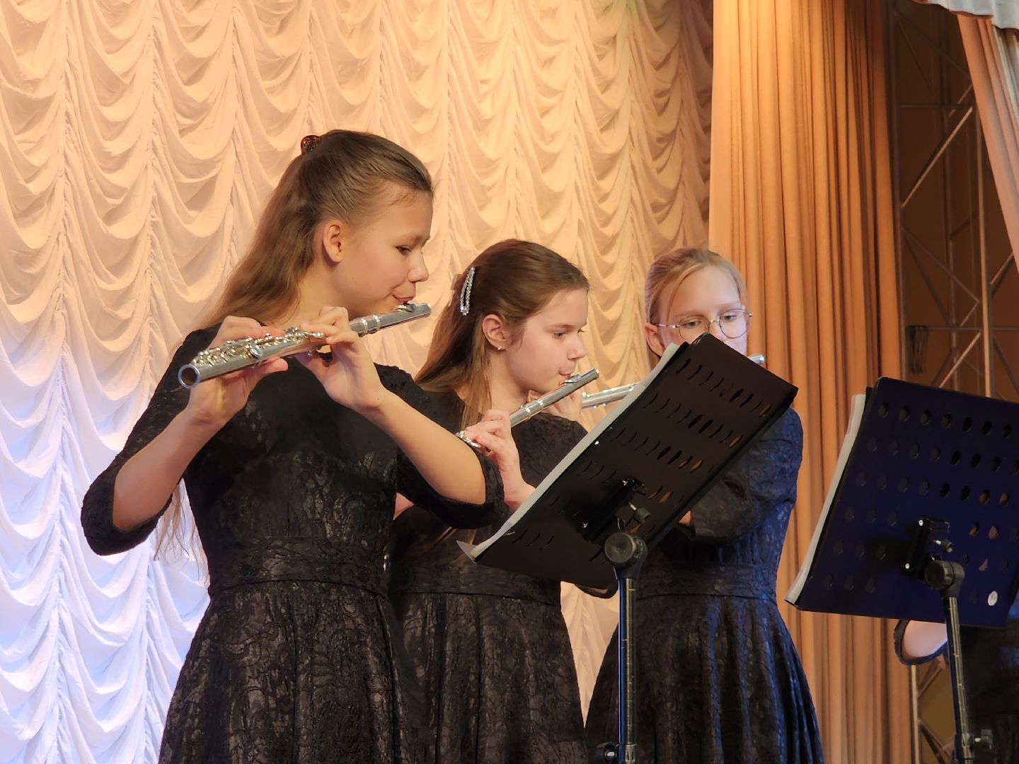 фрязино, день учителя, вручение наград, учителя подмосковья,