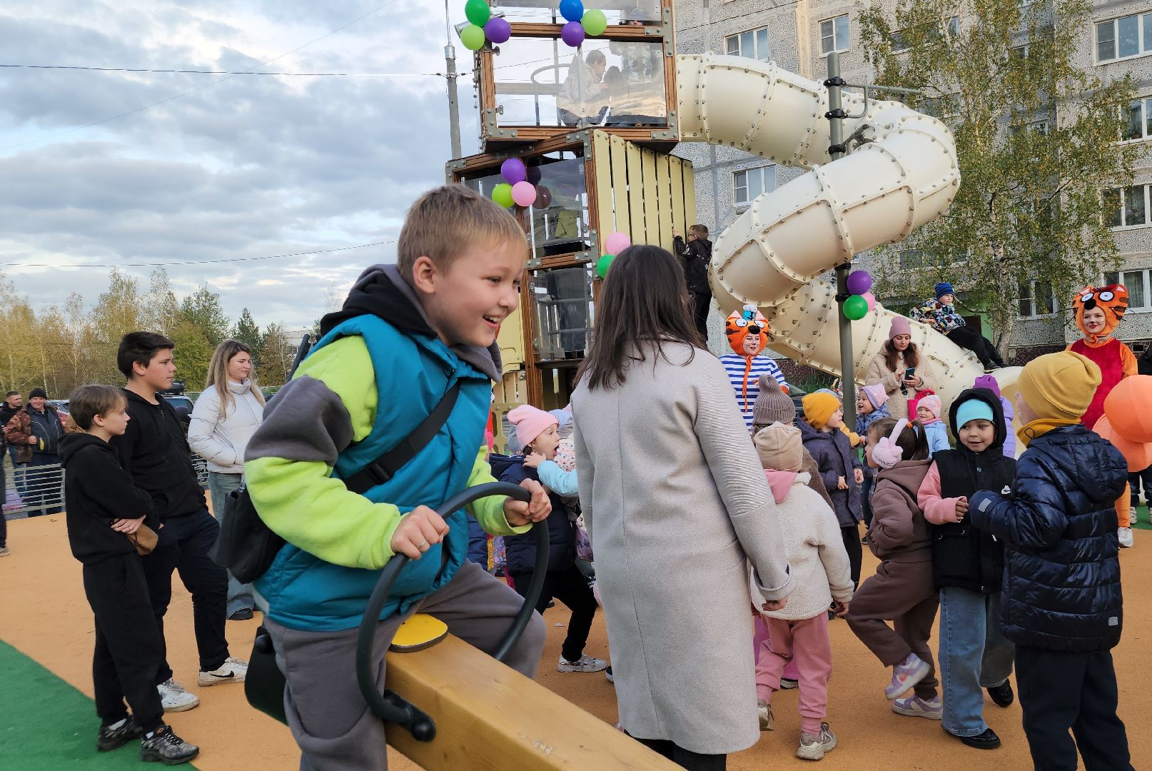 новая детская площадка, благоустройство 2025, давыдово, орехово-зуевский округ,