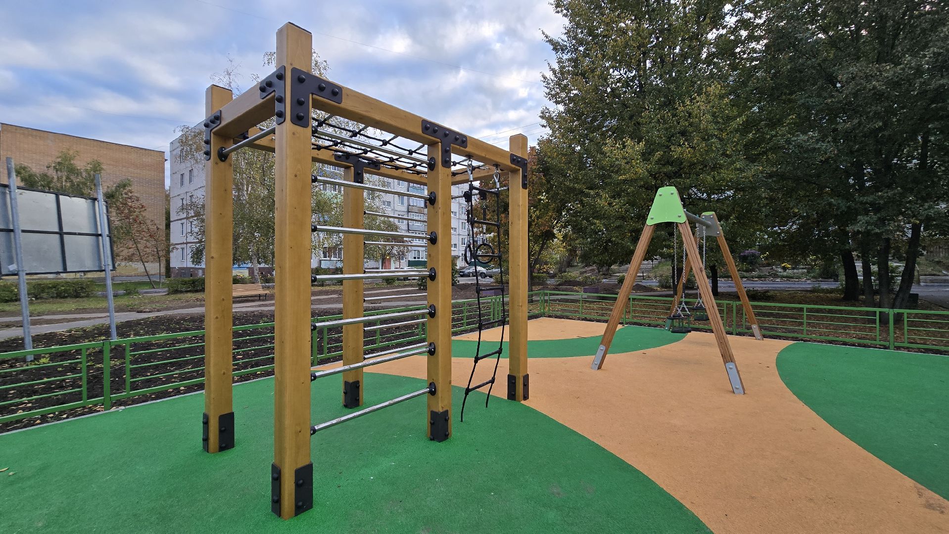 Коломна, новая детская площадка,Озеры,