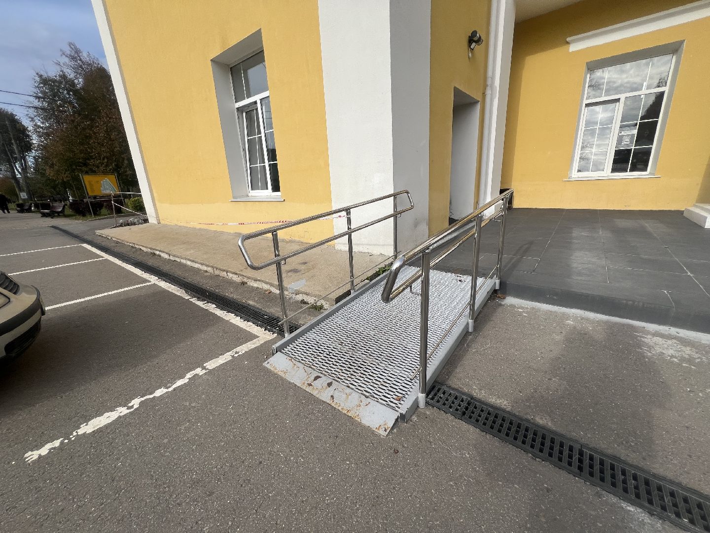 Дк вербилки, талдомский городской округ, Ограниченные , Пандусы,