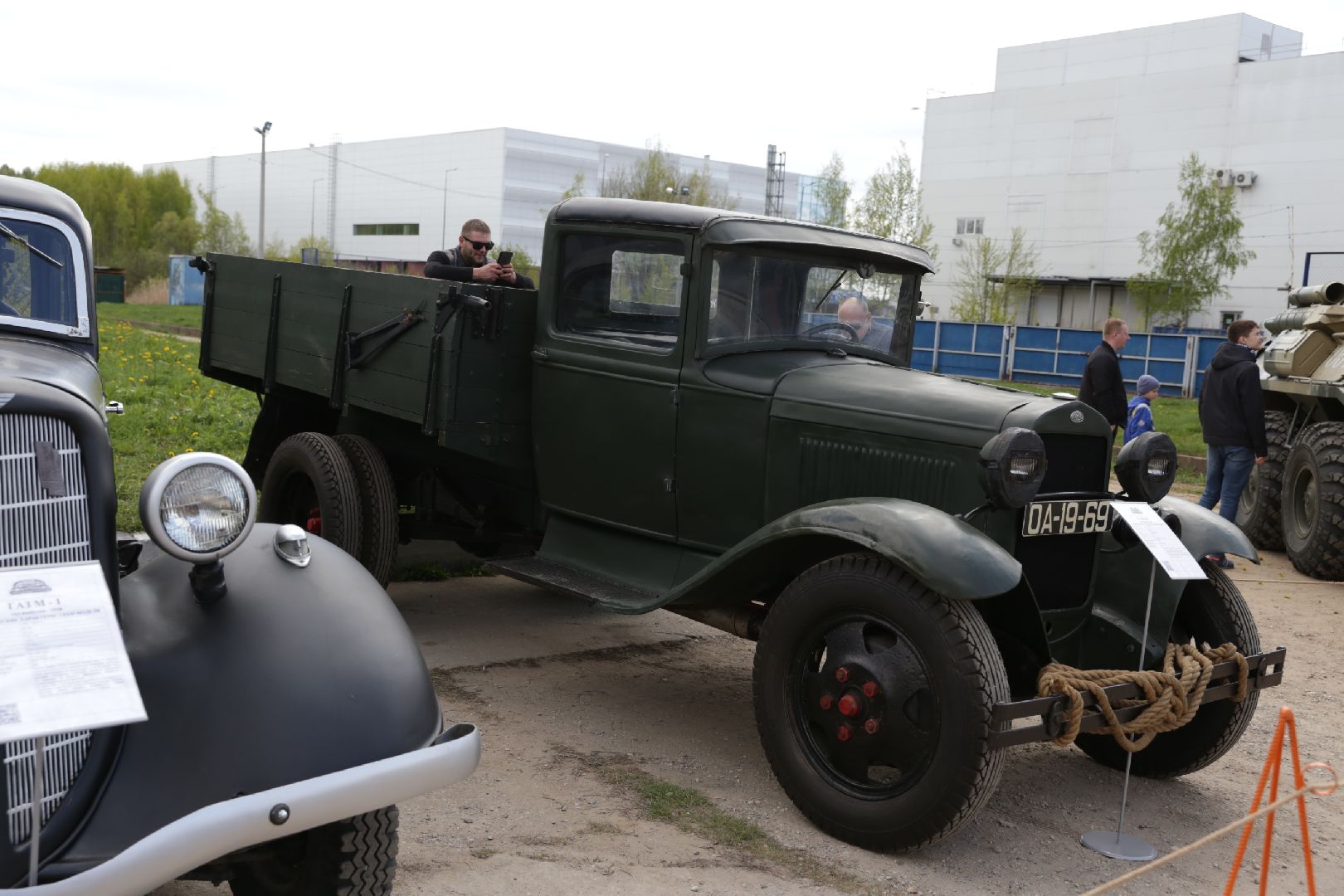 Солнечногорск, день победы, праздник, выставка, автомобили