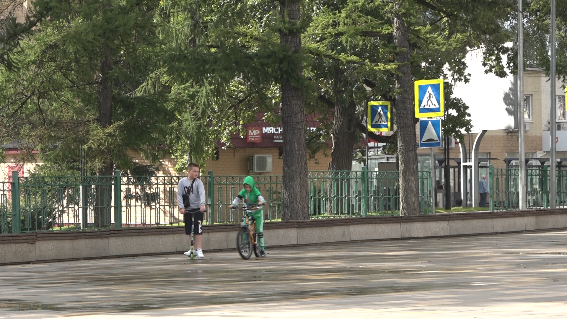 сезонный каток, каток во власихе, строительство катка, зимние виды спорта, катание на коньках,