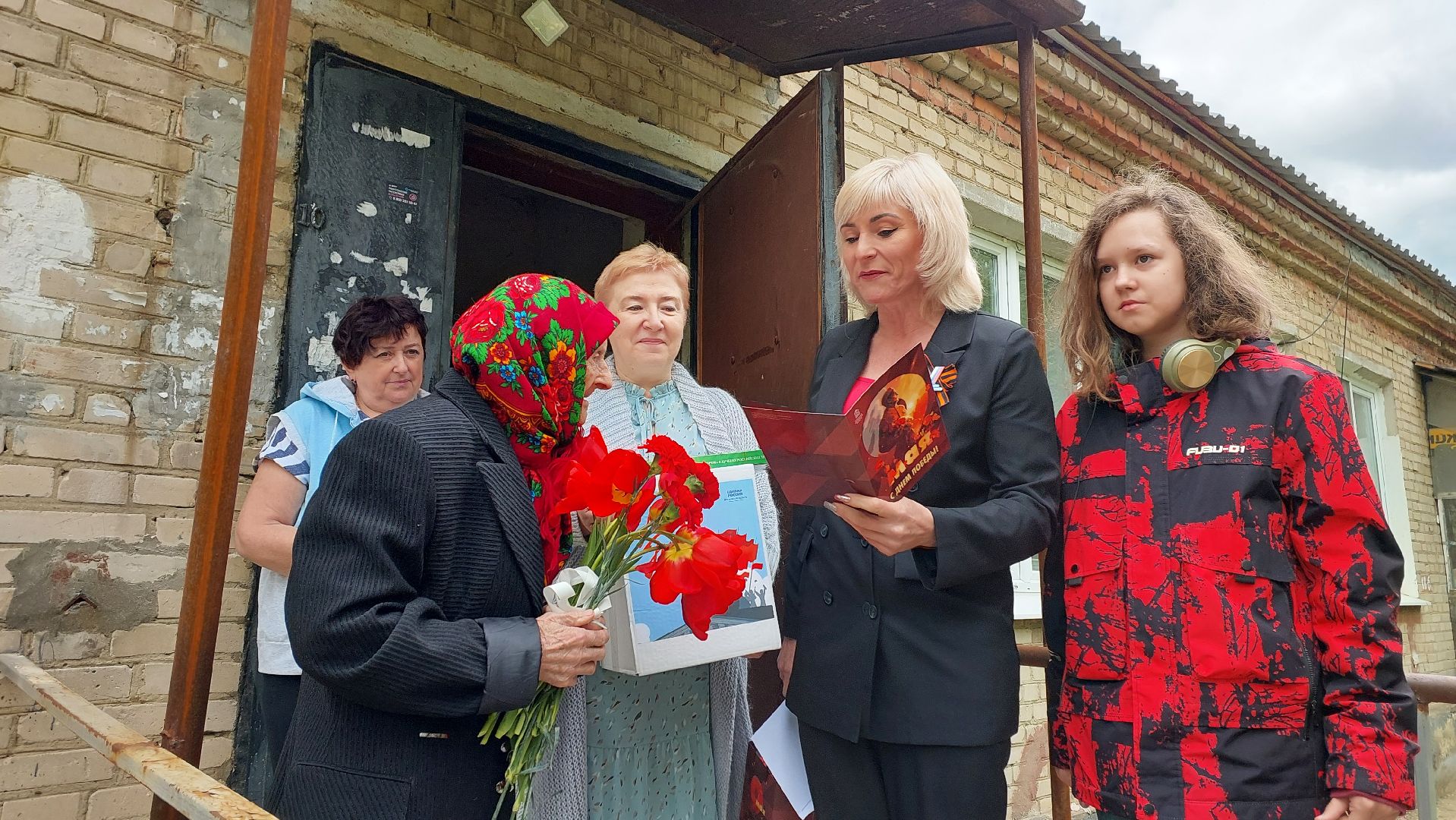 серпухов, день победы, волонтеры, ветераны, соцзащита, помощь людям,