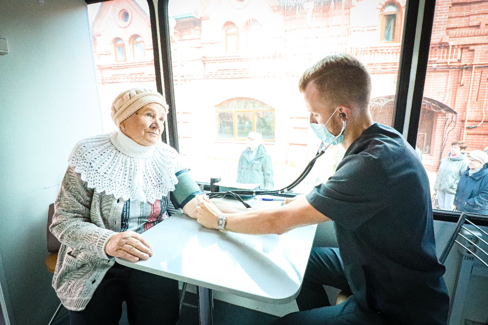 клин, общество, медицина, выездная вакцинация, здоровье,