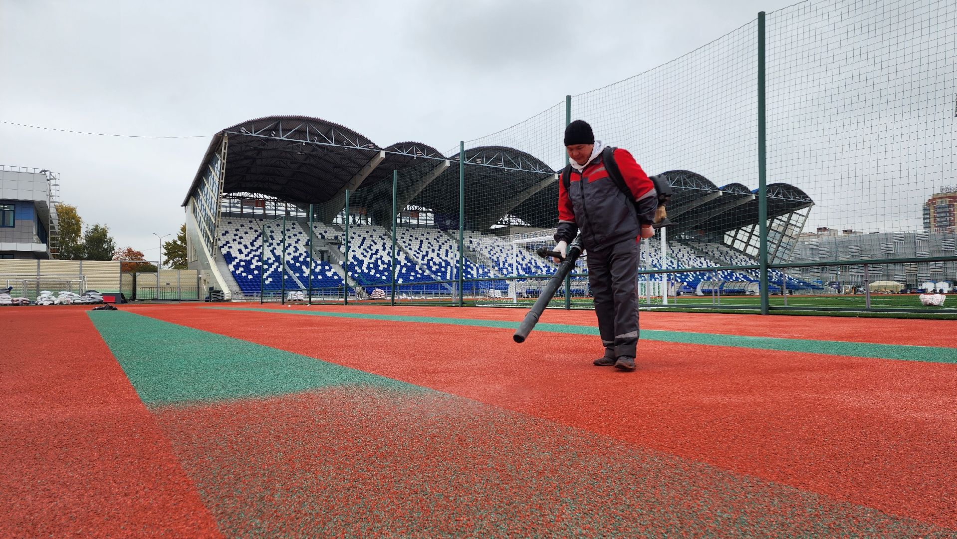 разметка,  покрытие, стадион, стадион авангард, спорт, дети, ремонт, капремонт,