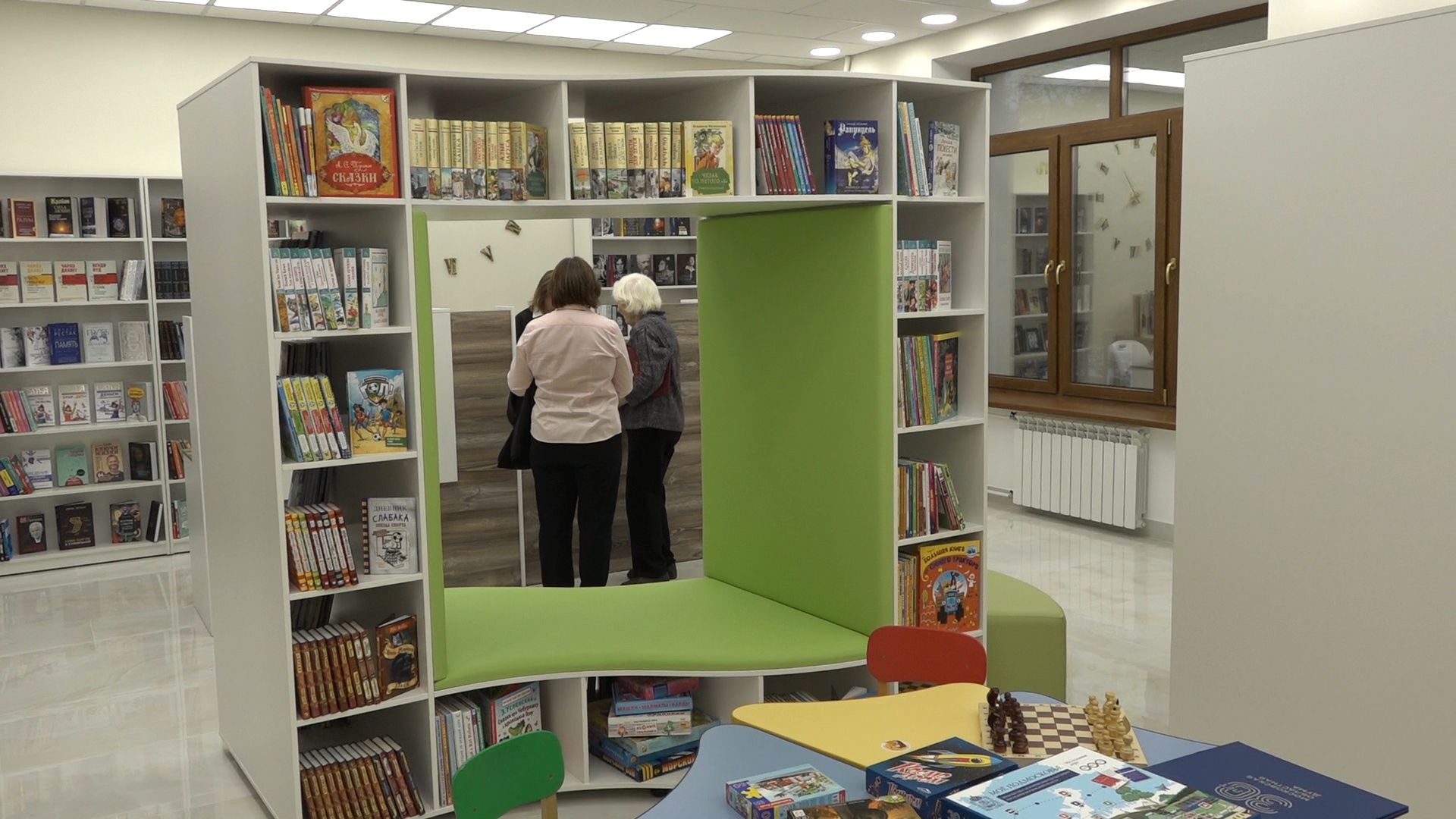 модельная библиотека, власиха библиотека, мбук компас, власиха компас, открытие библиотеки,
