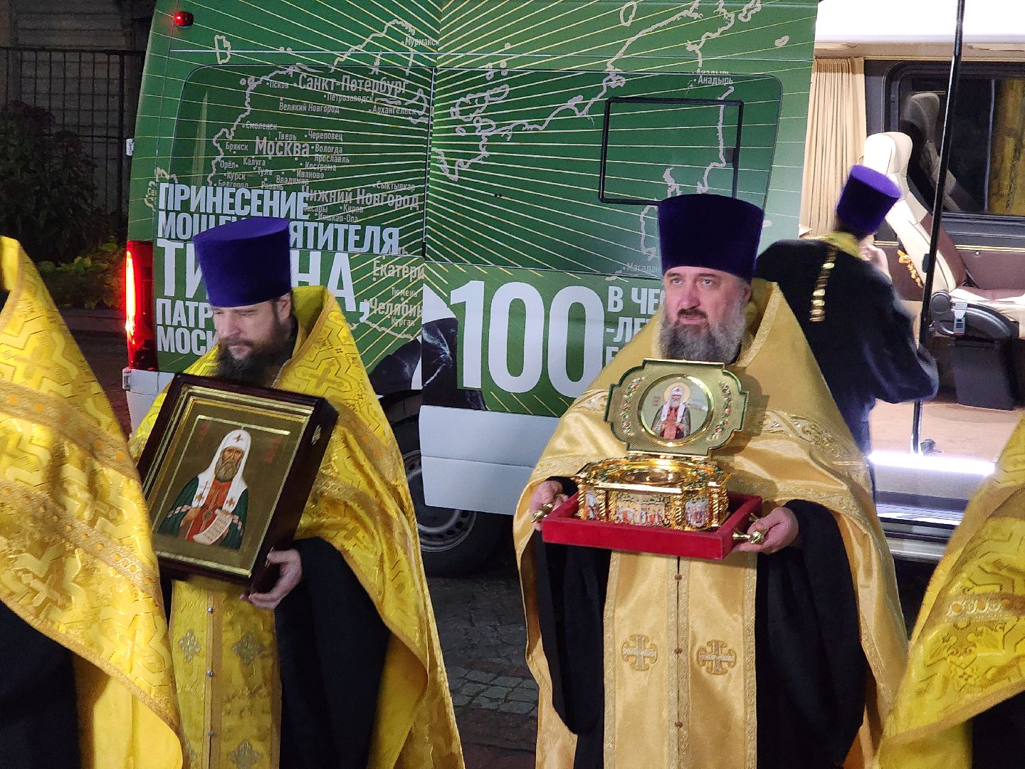 ногинск, религия, церковь, прихожане, богослужение, крестный ход, мощи святителя тихона,