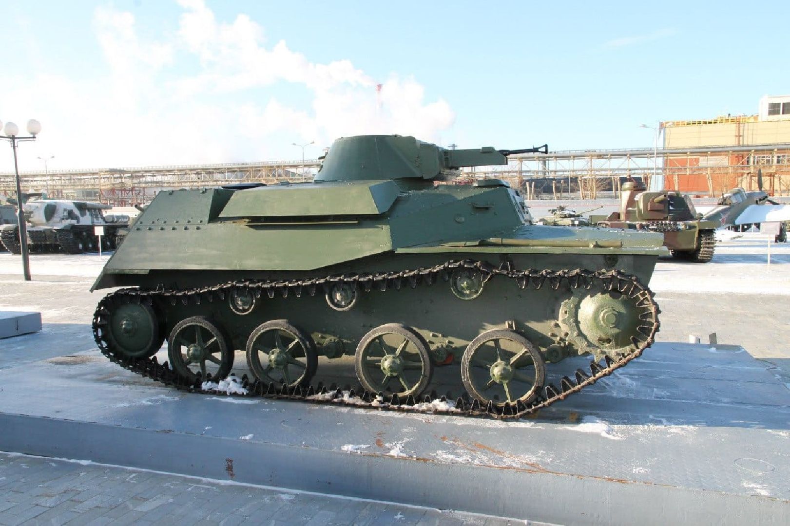 пушкино, реставратор, военная техника, военная история, реставрация, танк, самолет, полевая кухня, пушка, советская армия, реконструкторы,запчасти, музей военной техники,