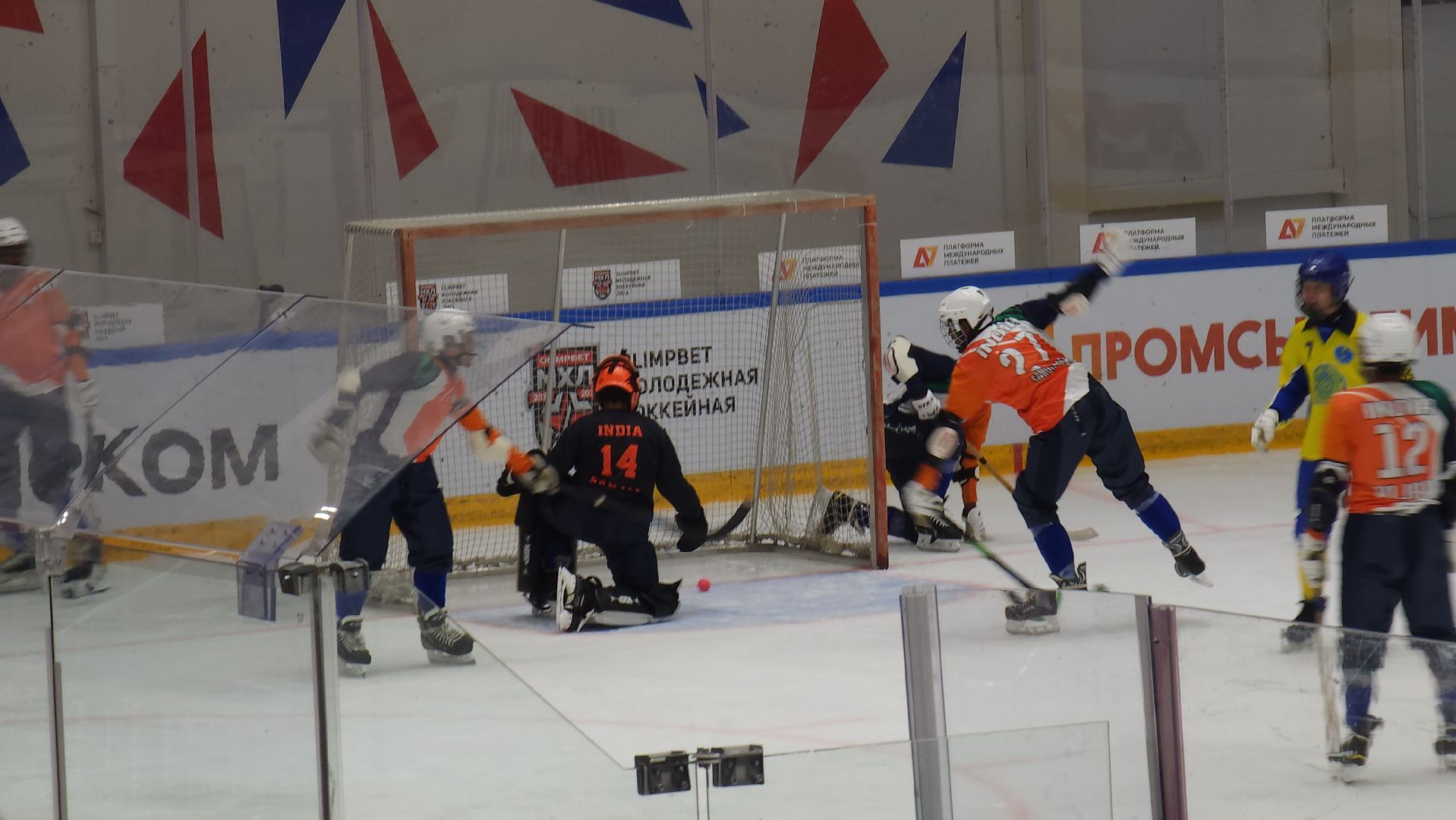 международный турнир, русский хоккей, хоккей с мячом, зоркий, красногорск,