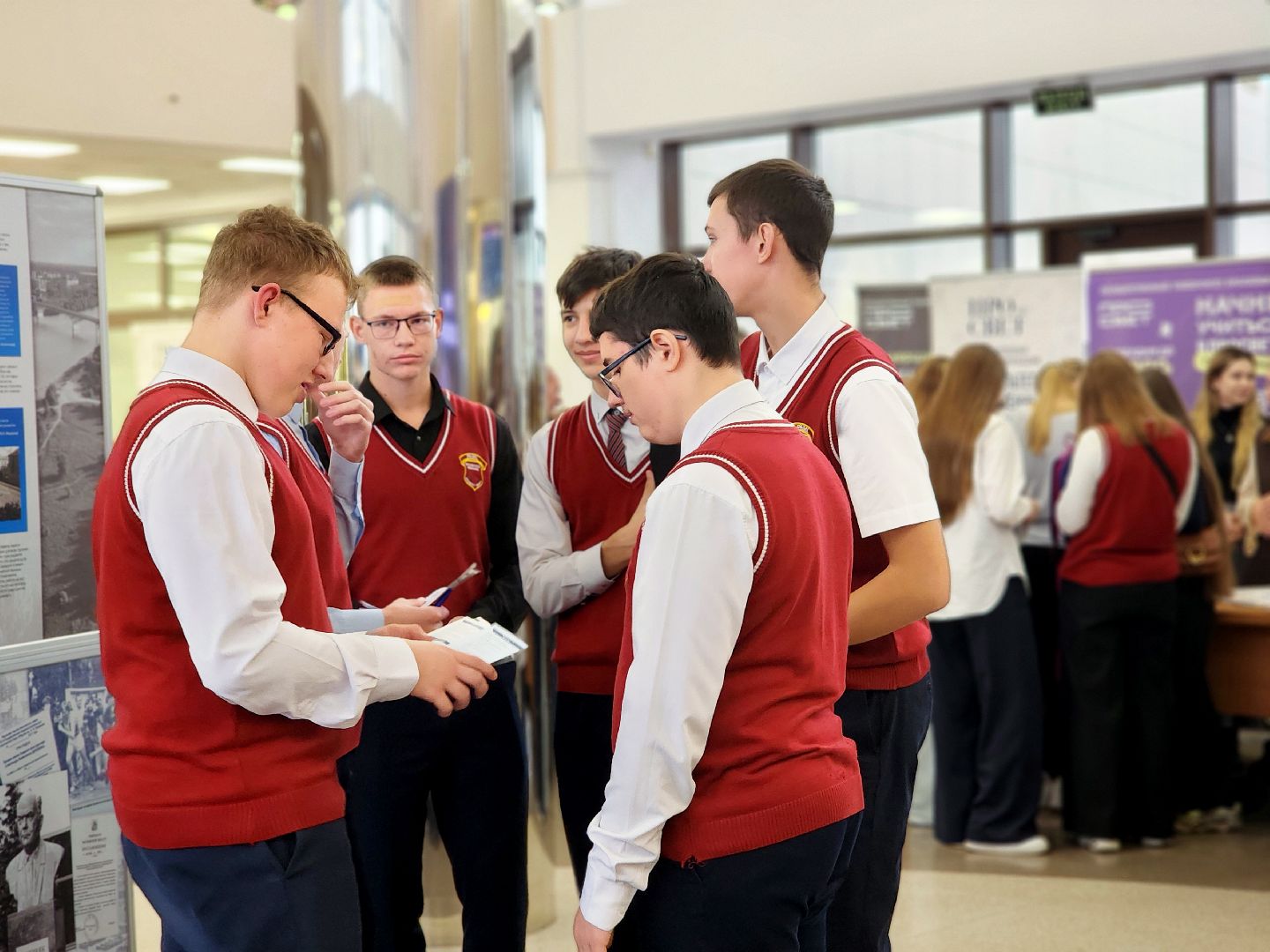 дубна, оэз дубна, особая экономическая зона, день открытых дверей, профориентация для школьников,