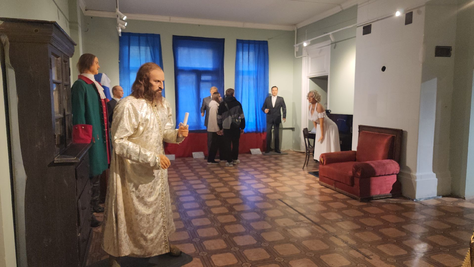 выставка восковых фигур, орехово-зуево,