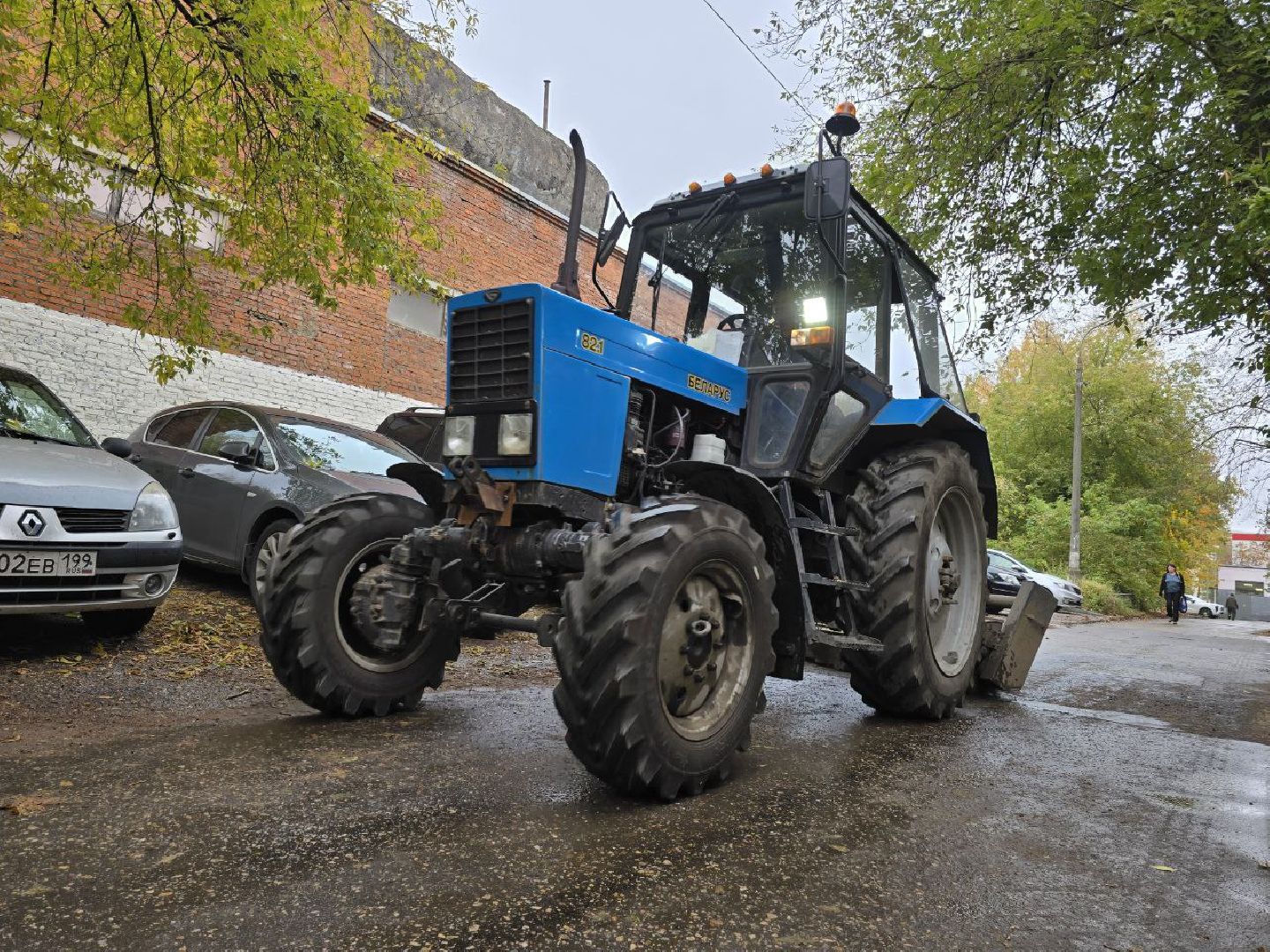 можайск, можайский муниципальный округ, подмосковье, благоустройство, уборка дворов, уборка дворов осенью, единый дорожно-транспортный центр,