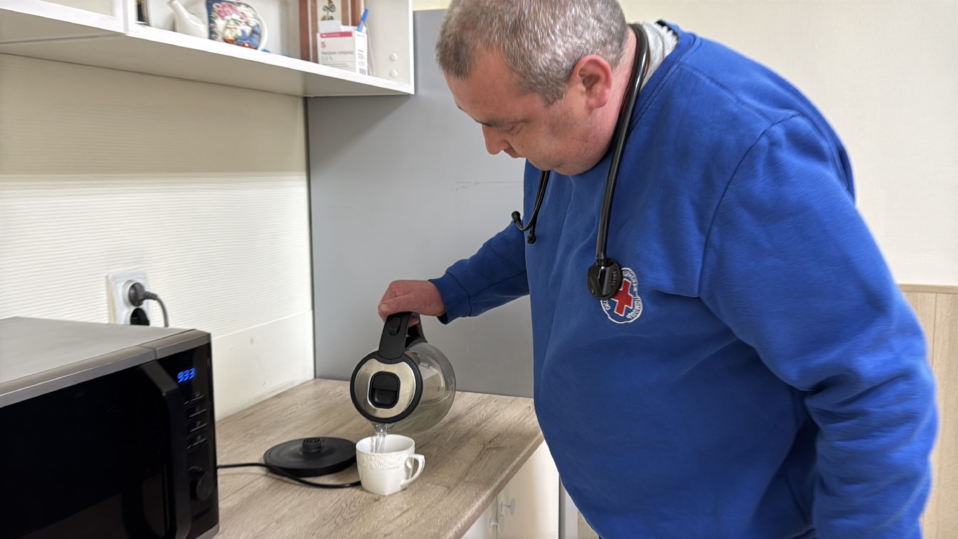 Поэт из Одинцова, Медбрат пишет песни, Музыка души,