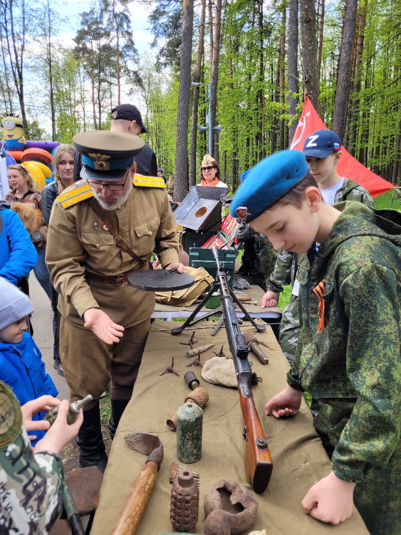 патриотизм; день победы; парки подмосковья; дети