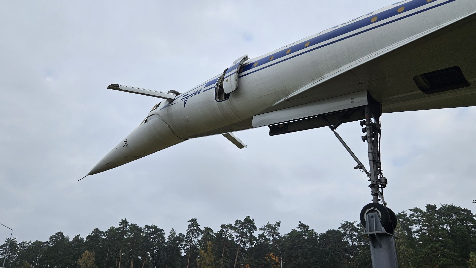 ту-144, самолет, памятник, жуковский,