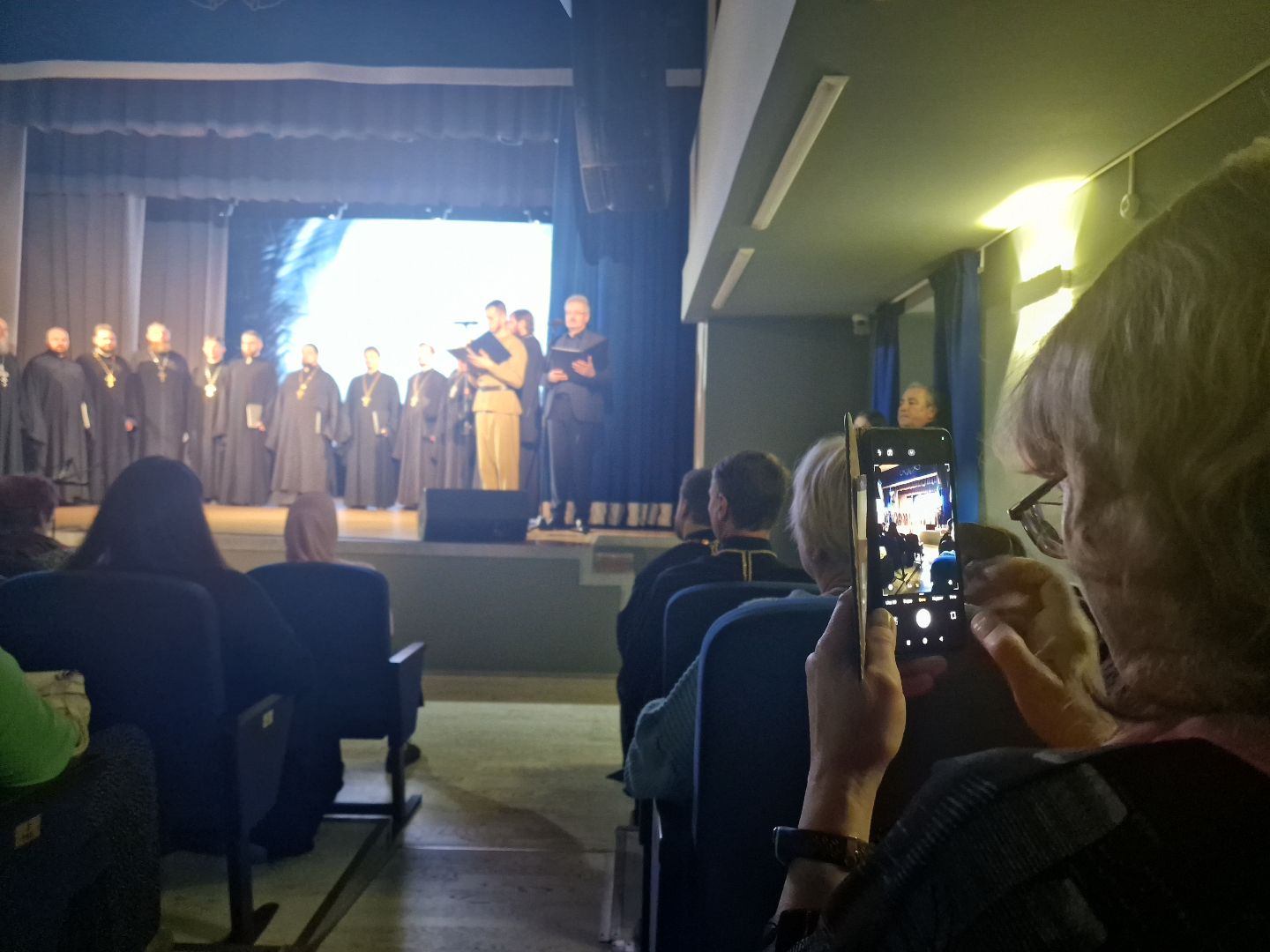 7 октября в Доме культуры Кучино» состоялся концерт «Хранитель Церкви русской», посвященный 100-летию блаженной кончины Патриарха Московского и всея Руси Тихона, Балашиха,