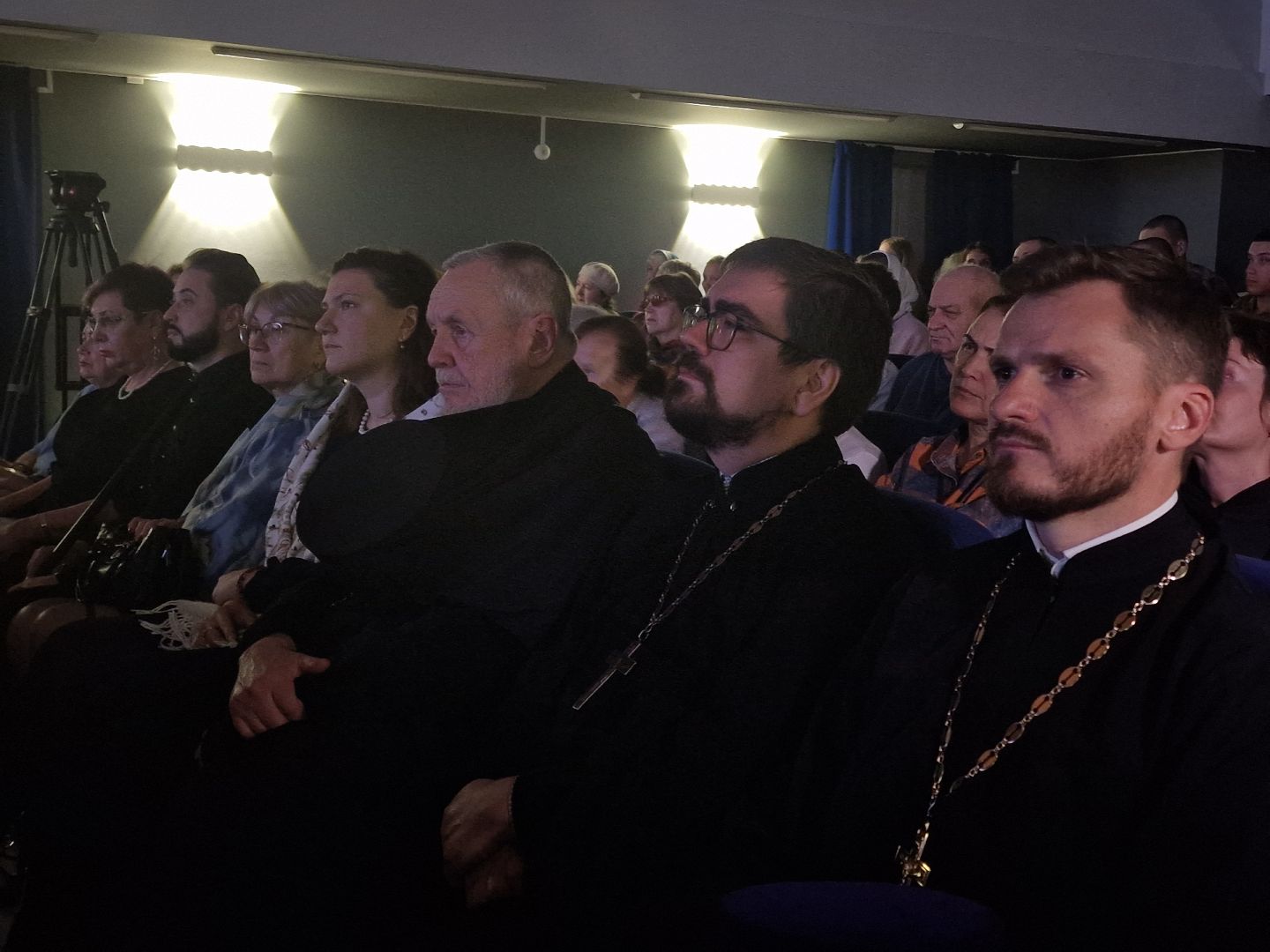 7 октября в Доме культуры Кучино» состоялся концерт «Хранитель Церкви русской», посвященный 100-летию блаженной кончины Патриарха Московского и всея Руси Тихона, Балашиха,