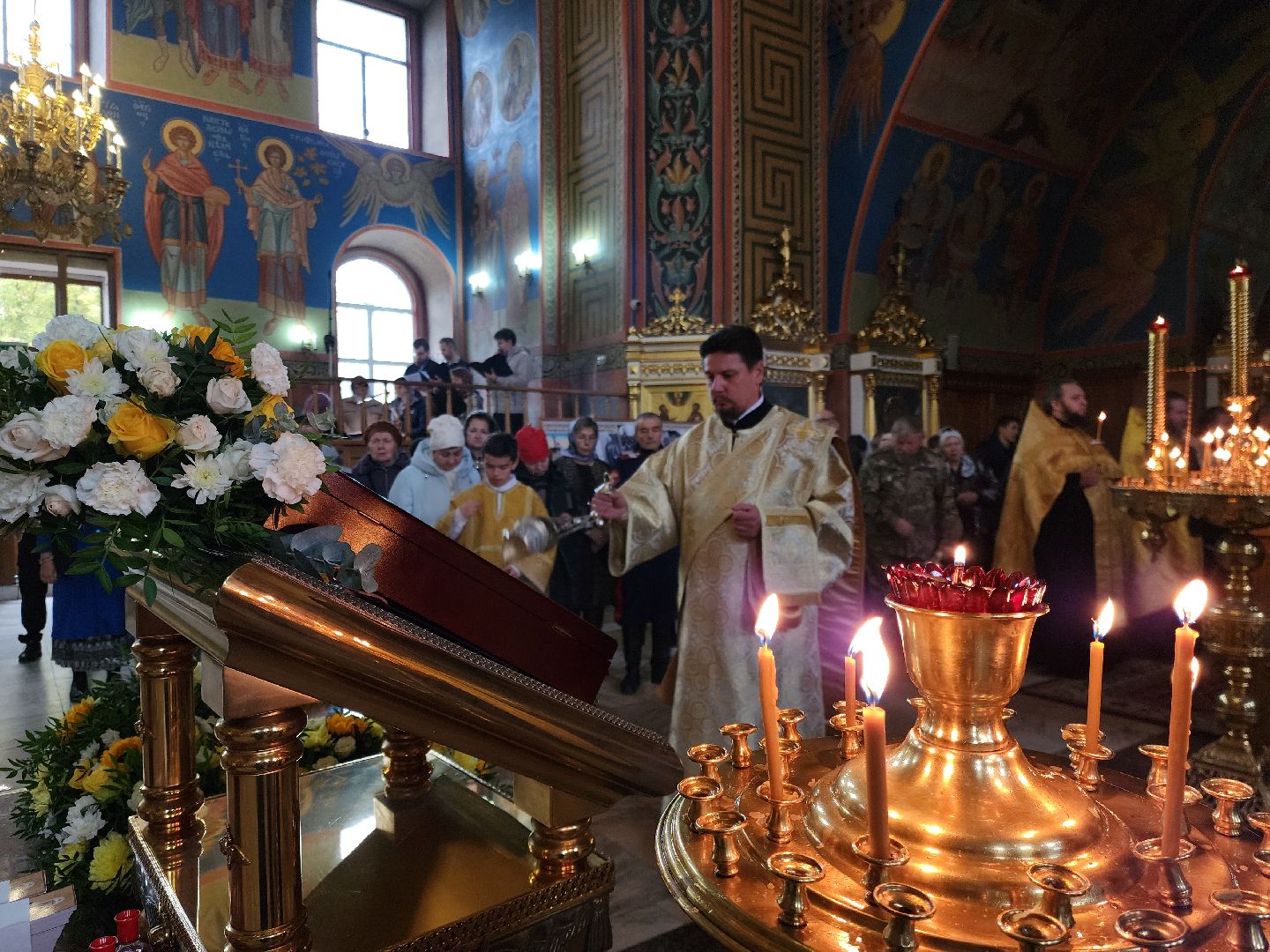 ногинск, религия, вера, церковь, мощи святителя тихона, богослужение,