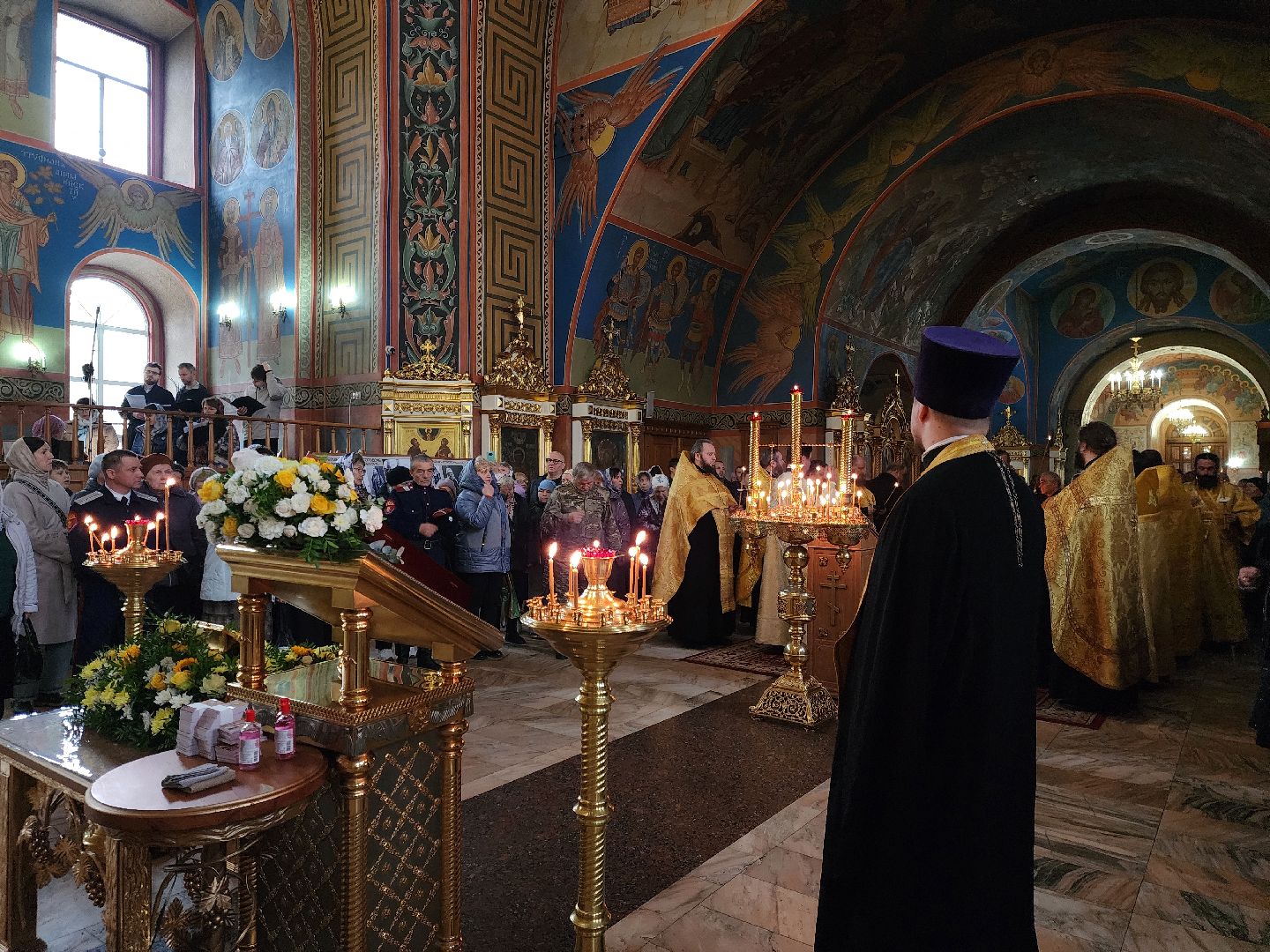 ногинск, религия, вера, церковь, мощи святителя тихона, богослужение,