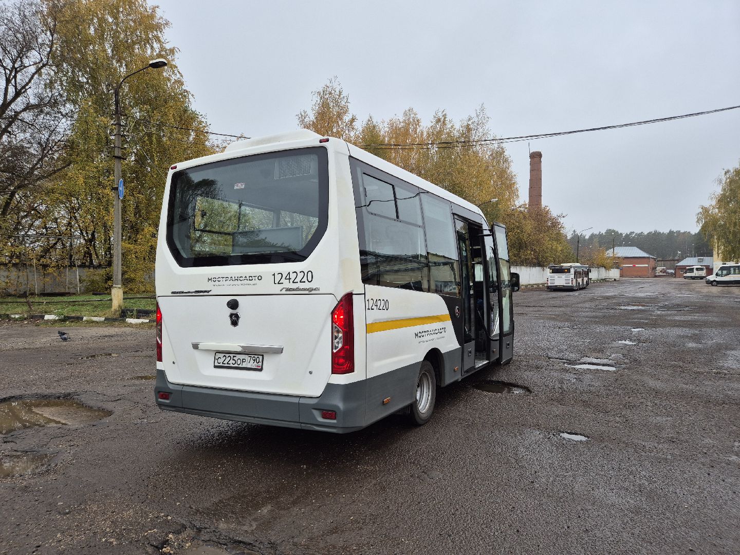 победитель конкурса, молодой водитель,