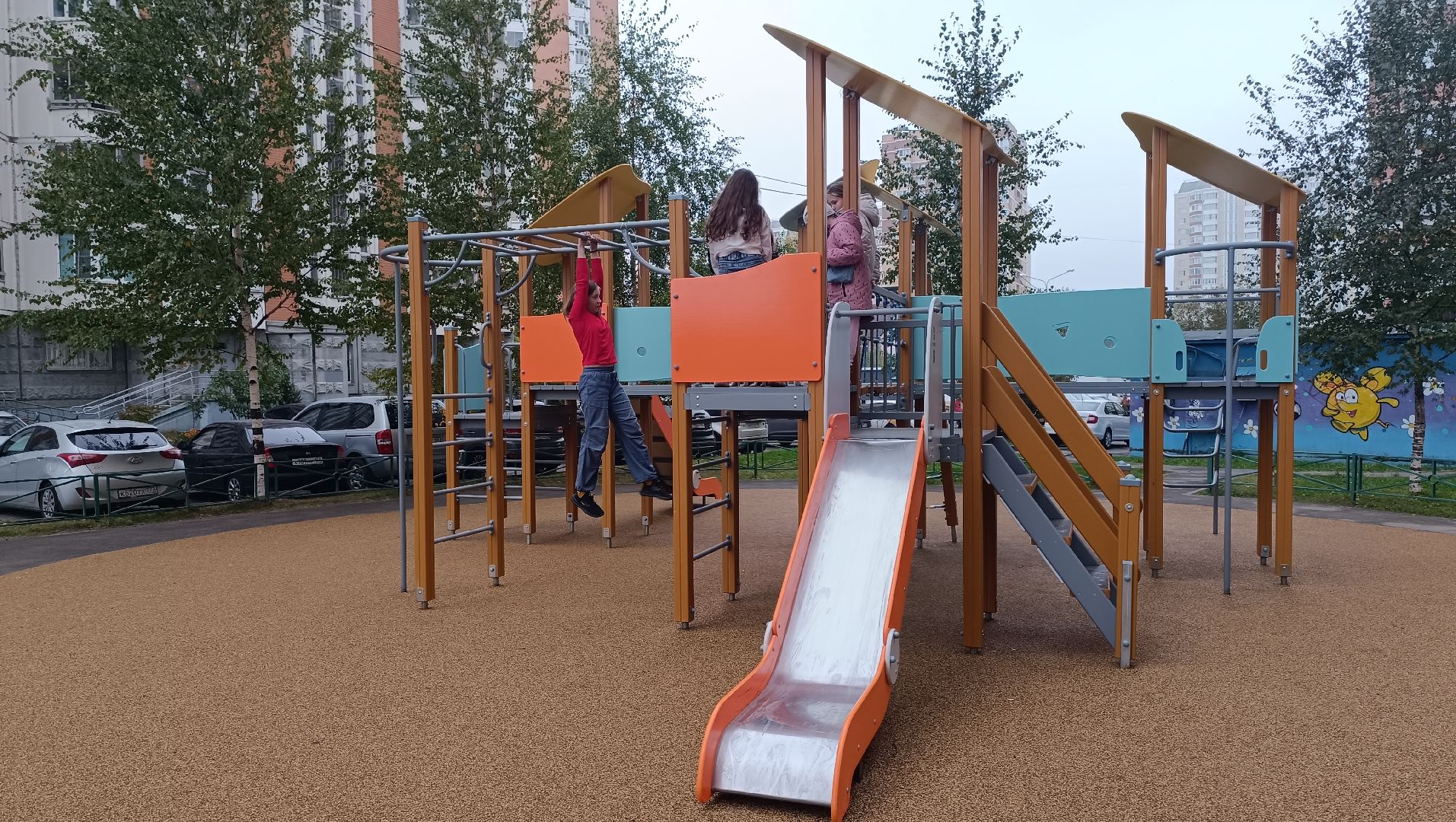 детская  площадка, лобня, двор,