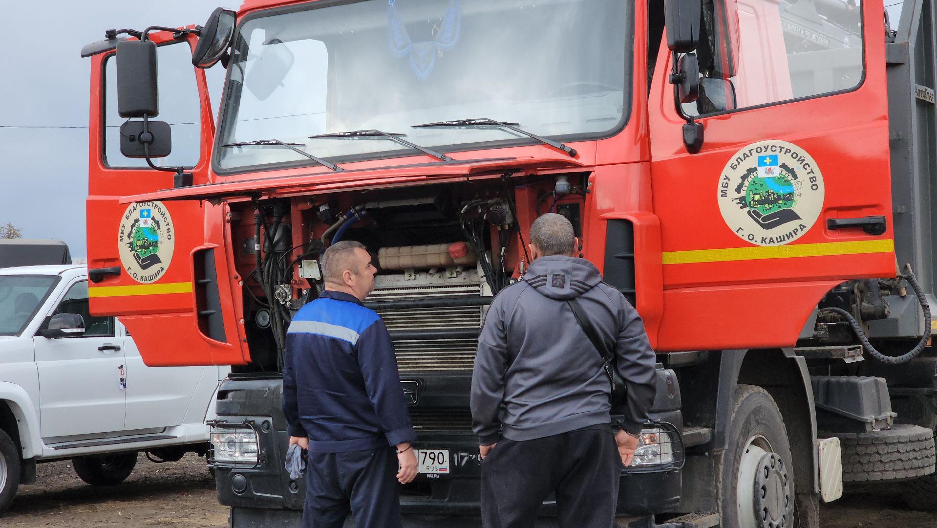 кашира, уборка улиц, зимний период, уборка снега, мбу благоустройство, спецтехника,