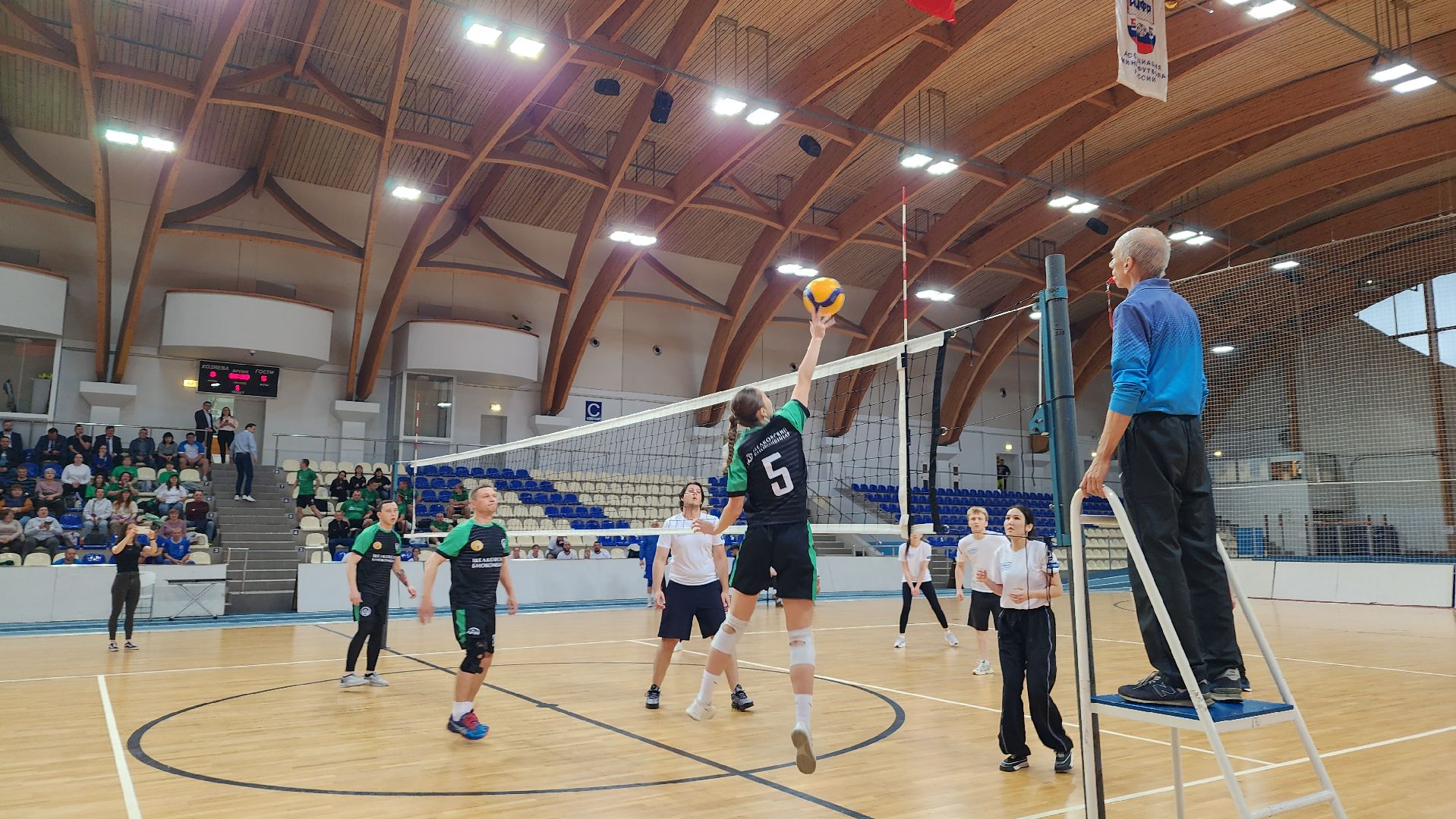 спорт, волейбол, ветеринарно-биологическая промышленность, сельхозпредприятие, щелковский биокомбинат, лосино-петровский,