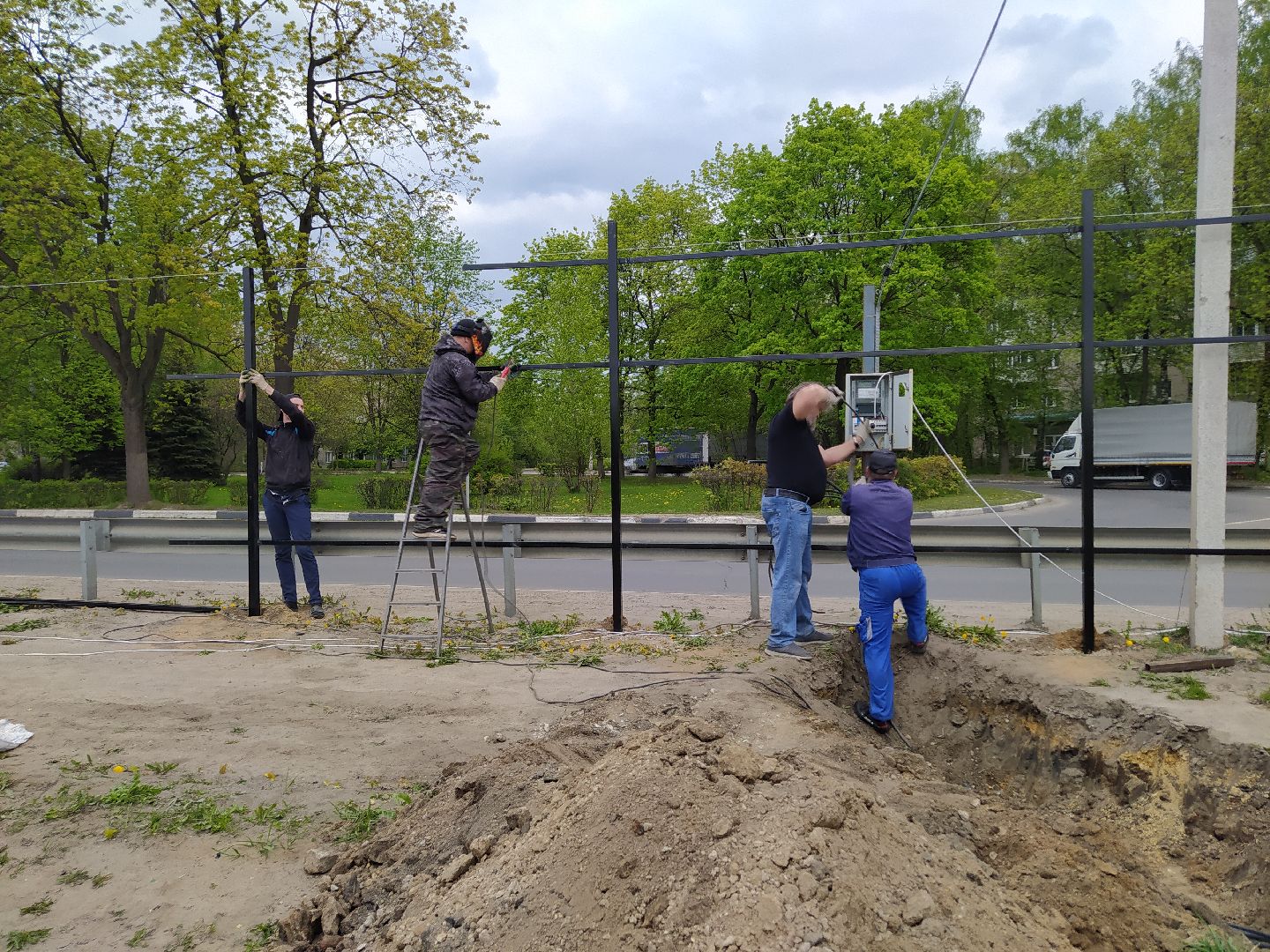 Шумозащитный экран, конструкция, дорога