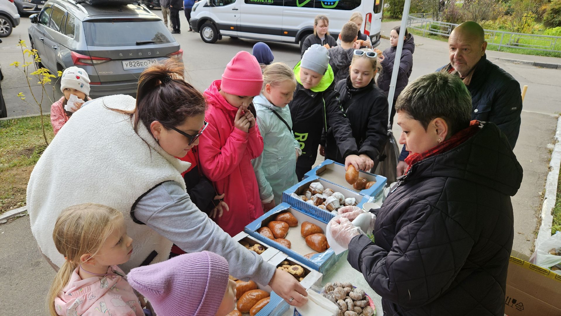 долгопрудный, благоустройство, сирень, акция посади дерево,