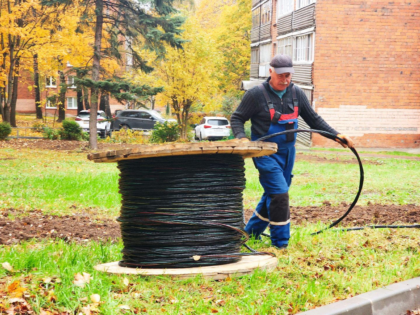 пущино, серпухов, благоустроенная территория, комплексное благоустройство дворов, освещение,