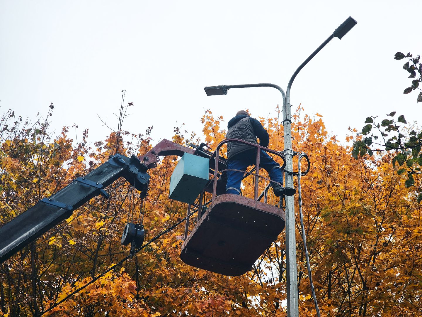 пущино, серпухов, благоустроенная территория, комплексное благоустройство дворов, освещение,