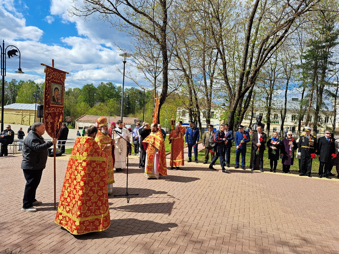 Рузский городской округ, Руза, День Победы, митинг, Вечный огонь