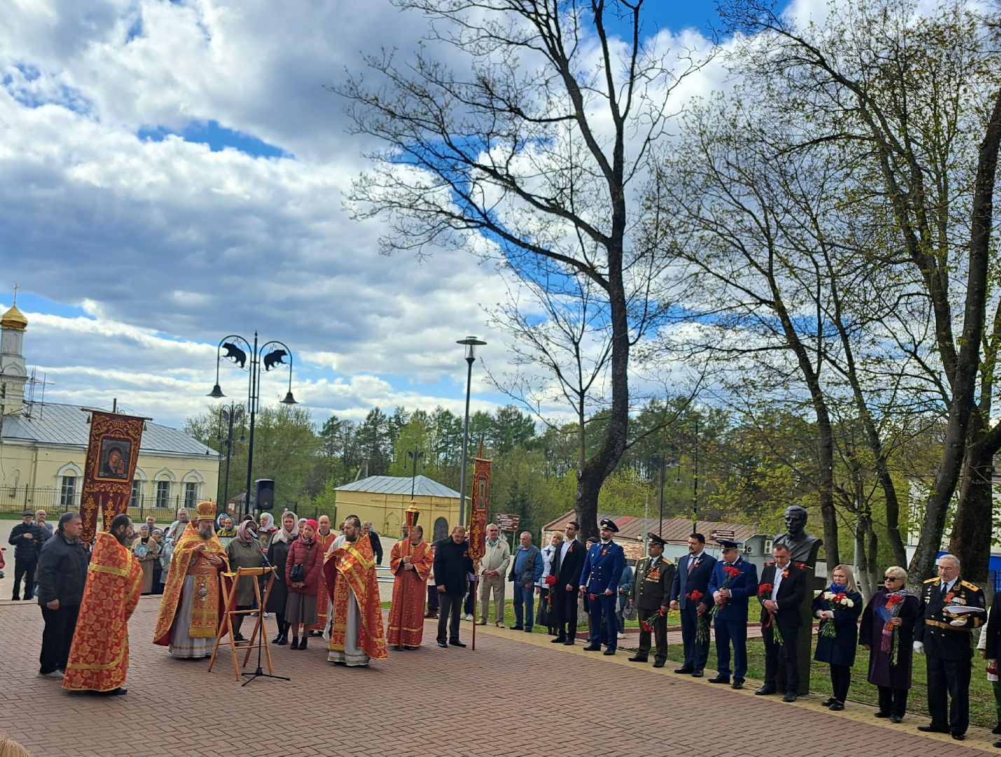 Рузский городской округ, Руза, День Победы, митинг, Вечный огонь