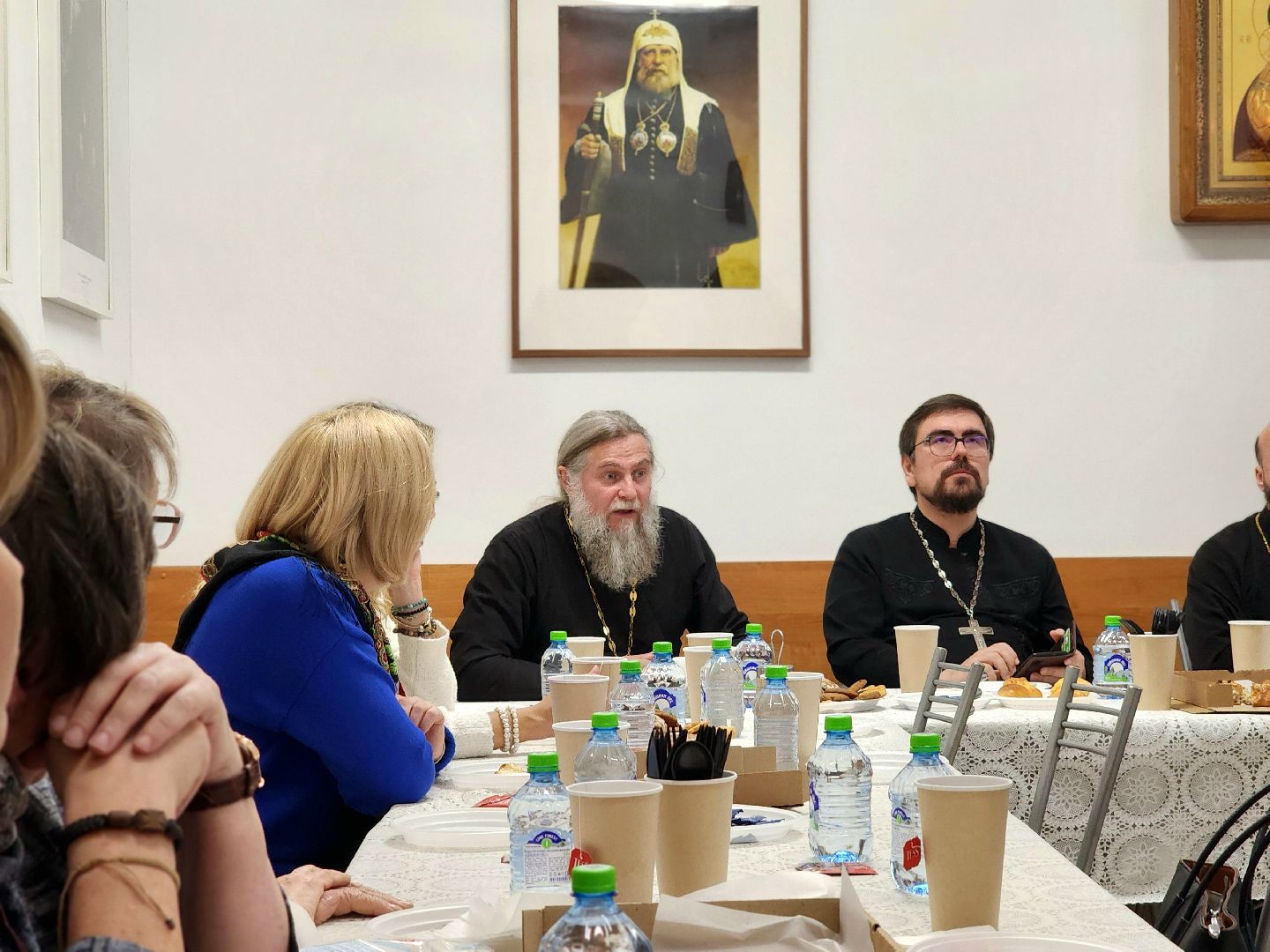 православная гостиная, сво, молебен, спецоперация, церковь, благотворители,