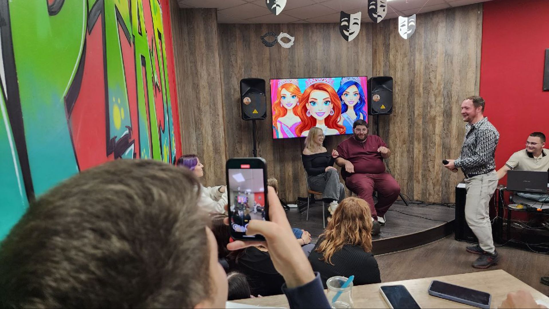 Дмитров, Мисс квАРТал, Молодежный центр,