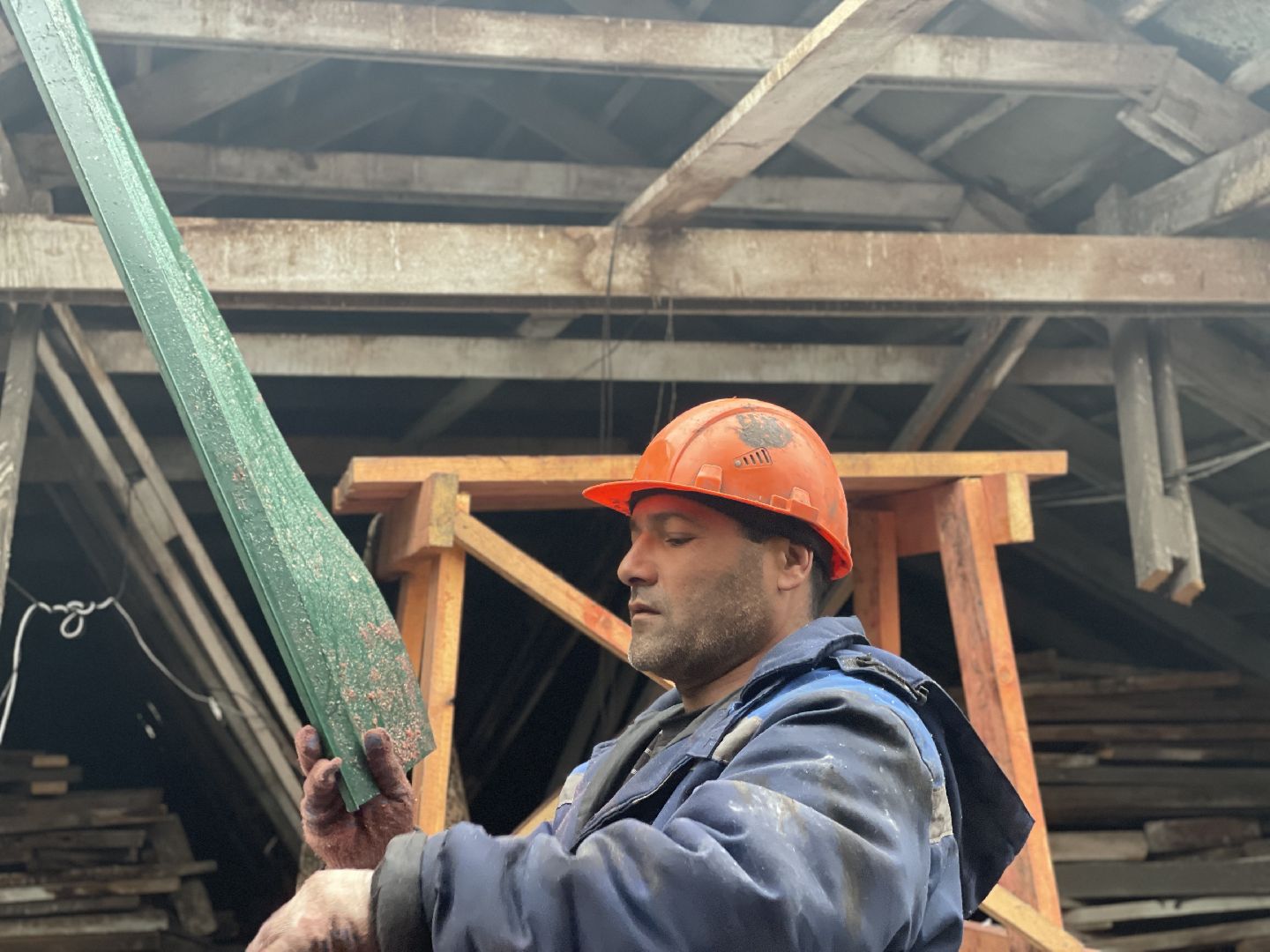 Строительство, крыша