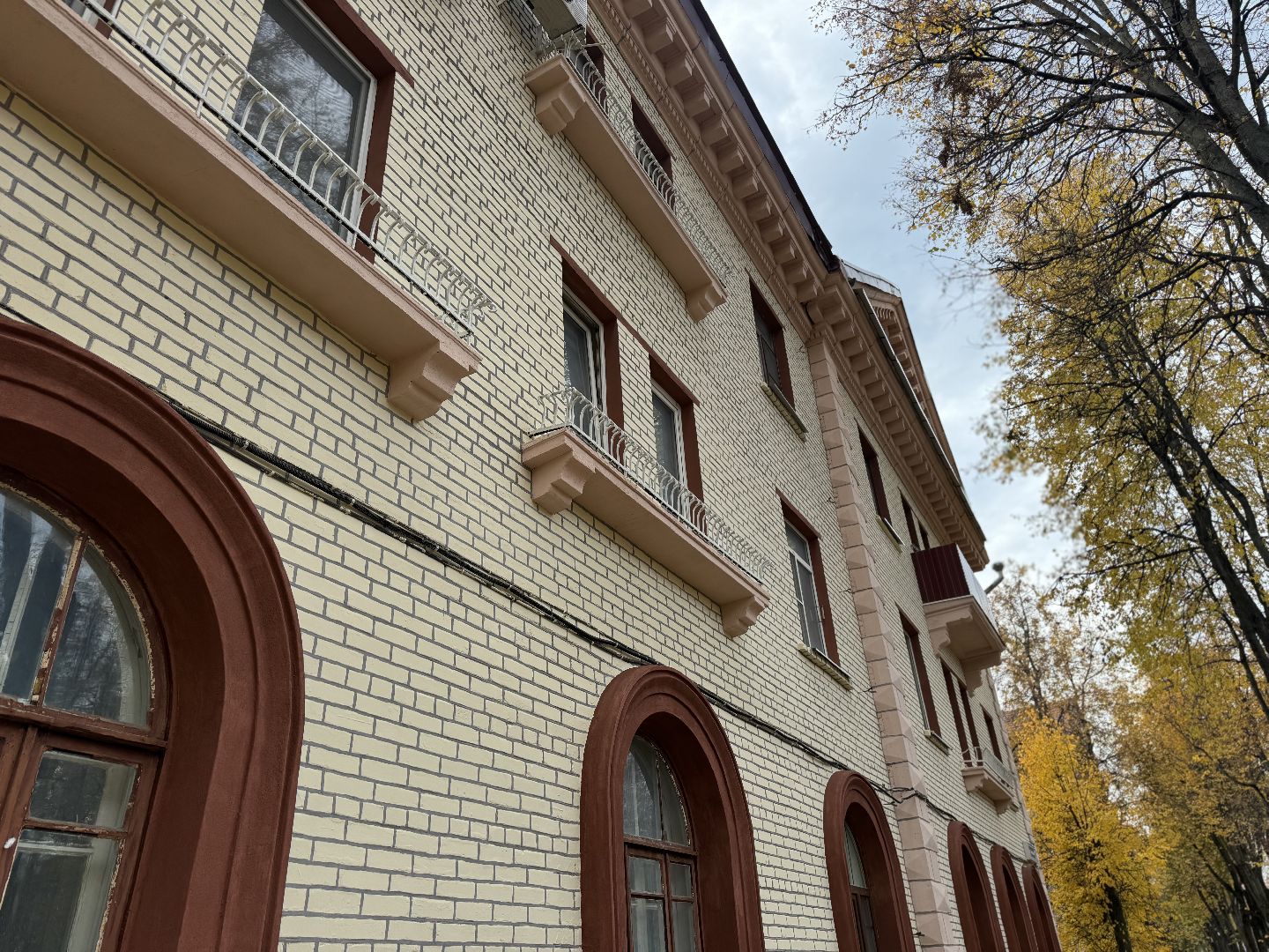 ремонт крыши, ленинский округ, фасад дома, капитальный ремонт,