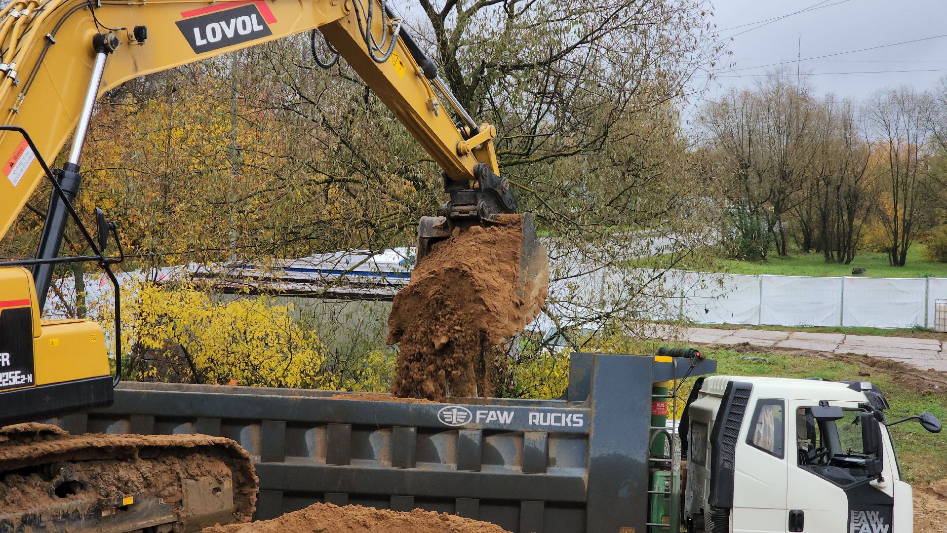 монумент, Лобня , реконструкция  площади,