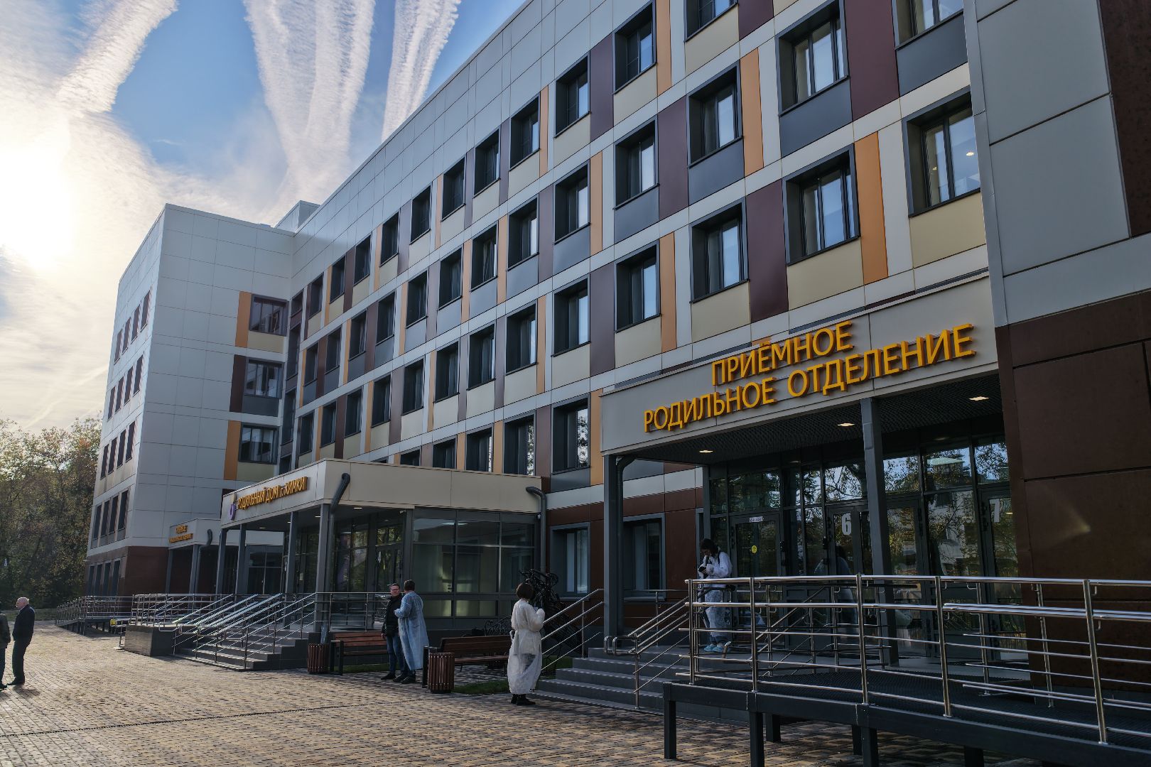 видео с коптера, роддом в химках, медицина в химках,